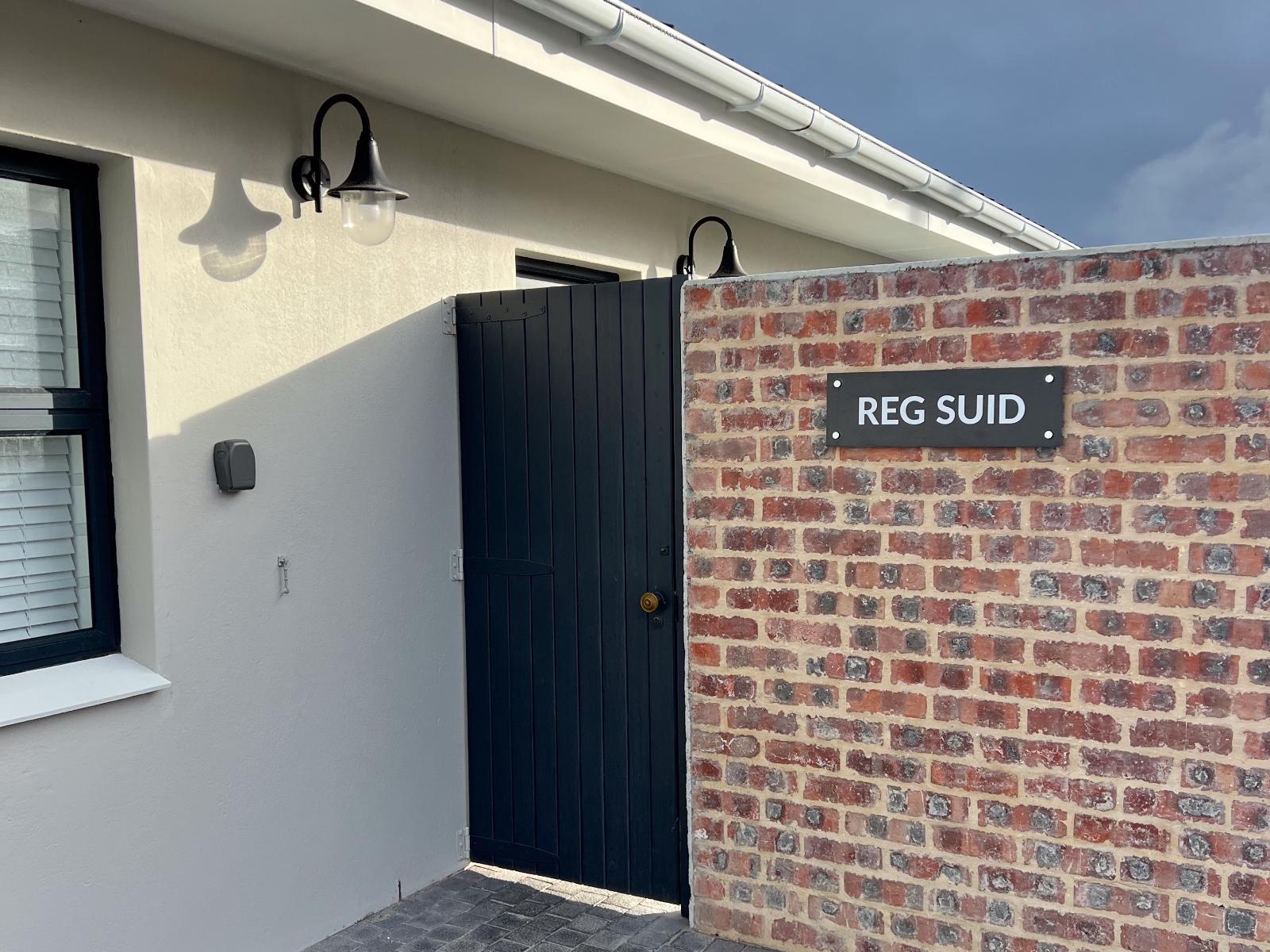 Struisbaai Apartments
