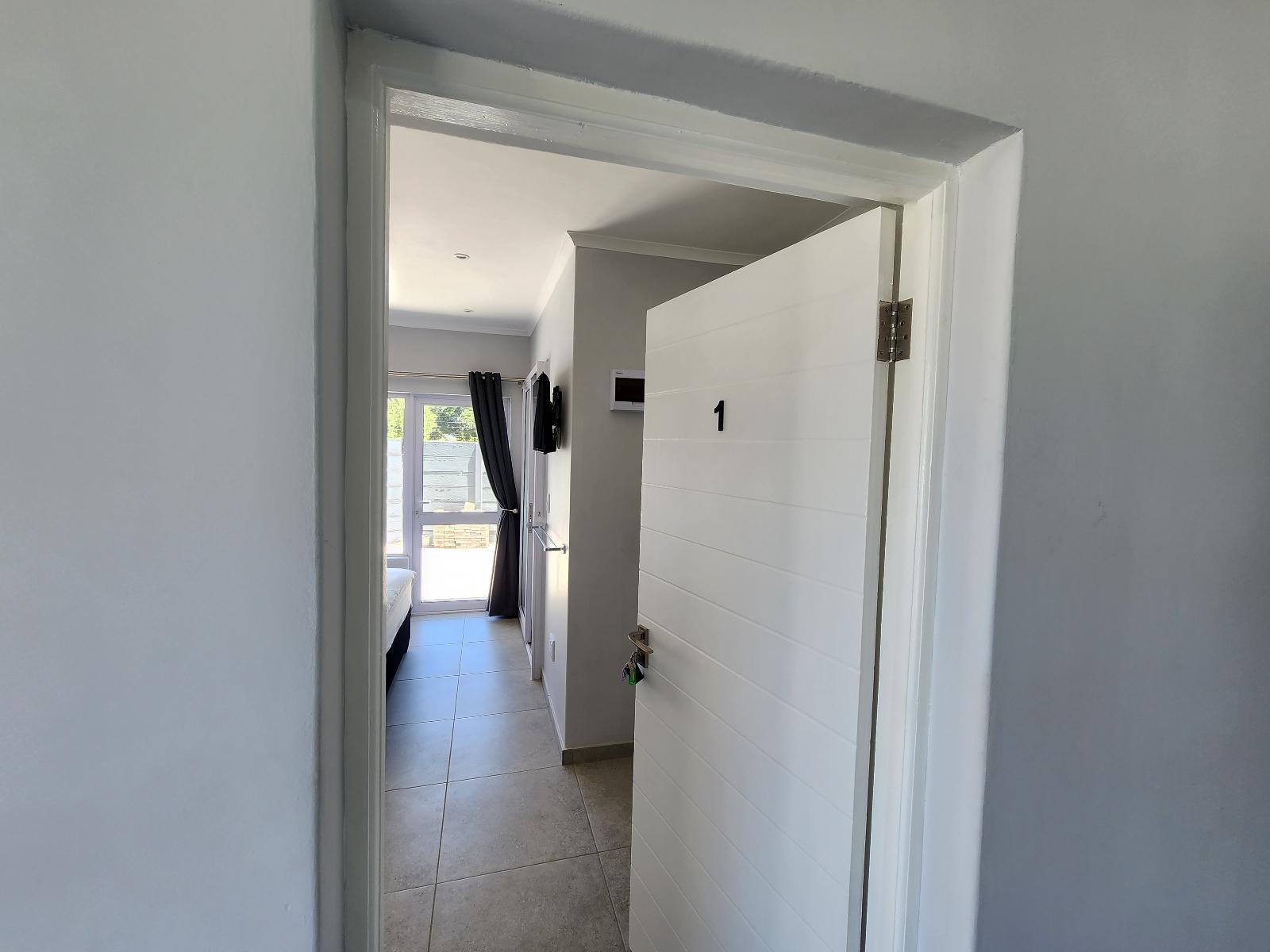 Room 2 — Photo of the whole room