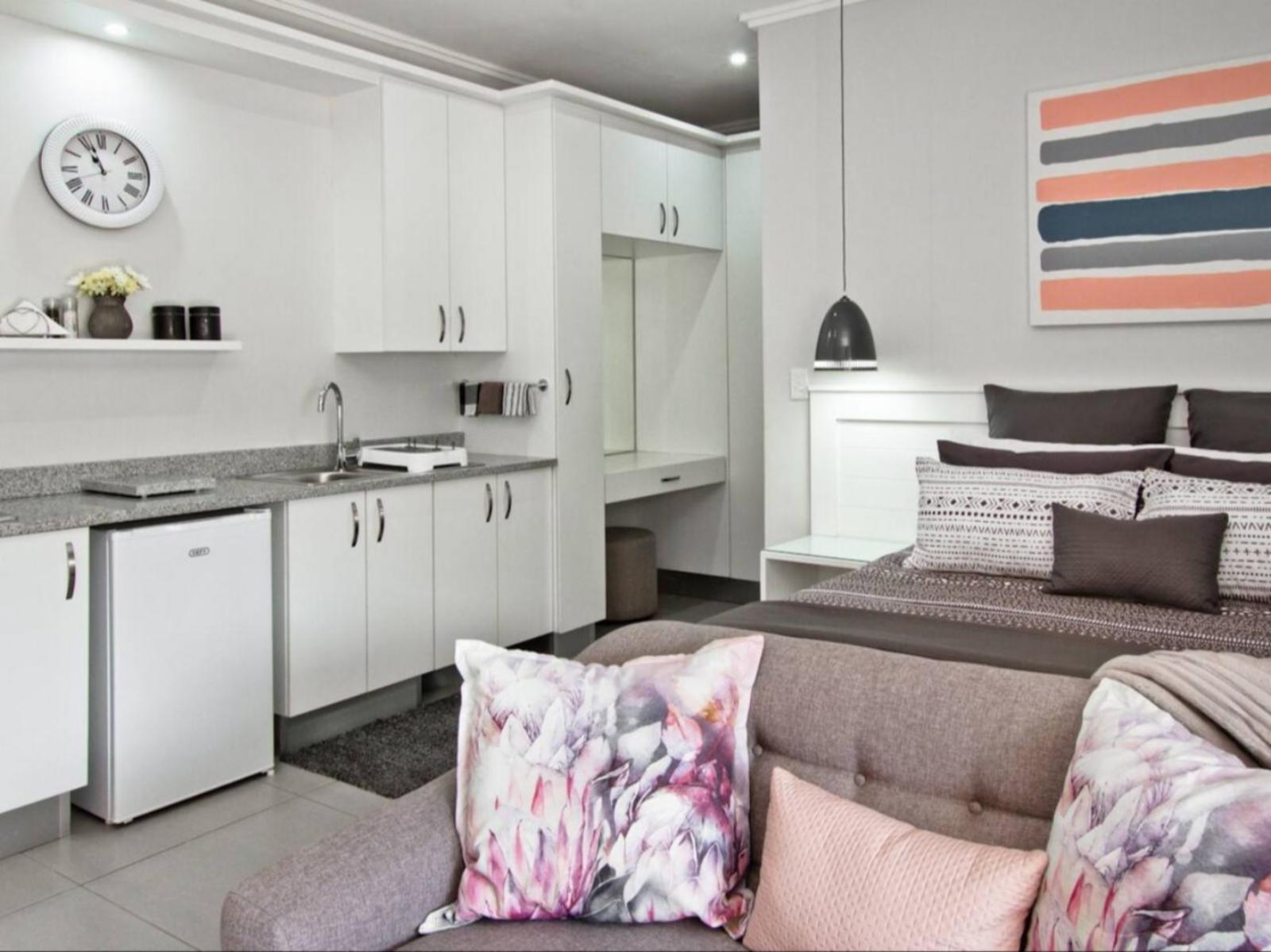 Room 1 — Kitchenette