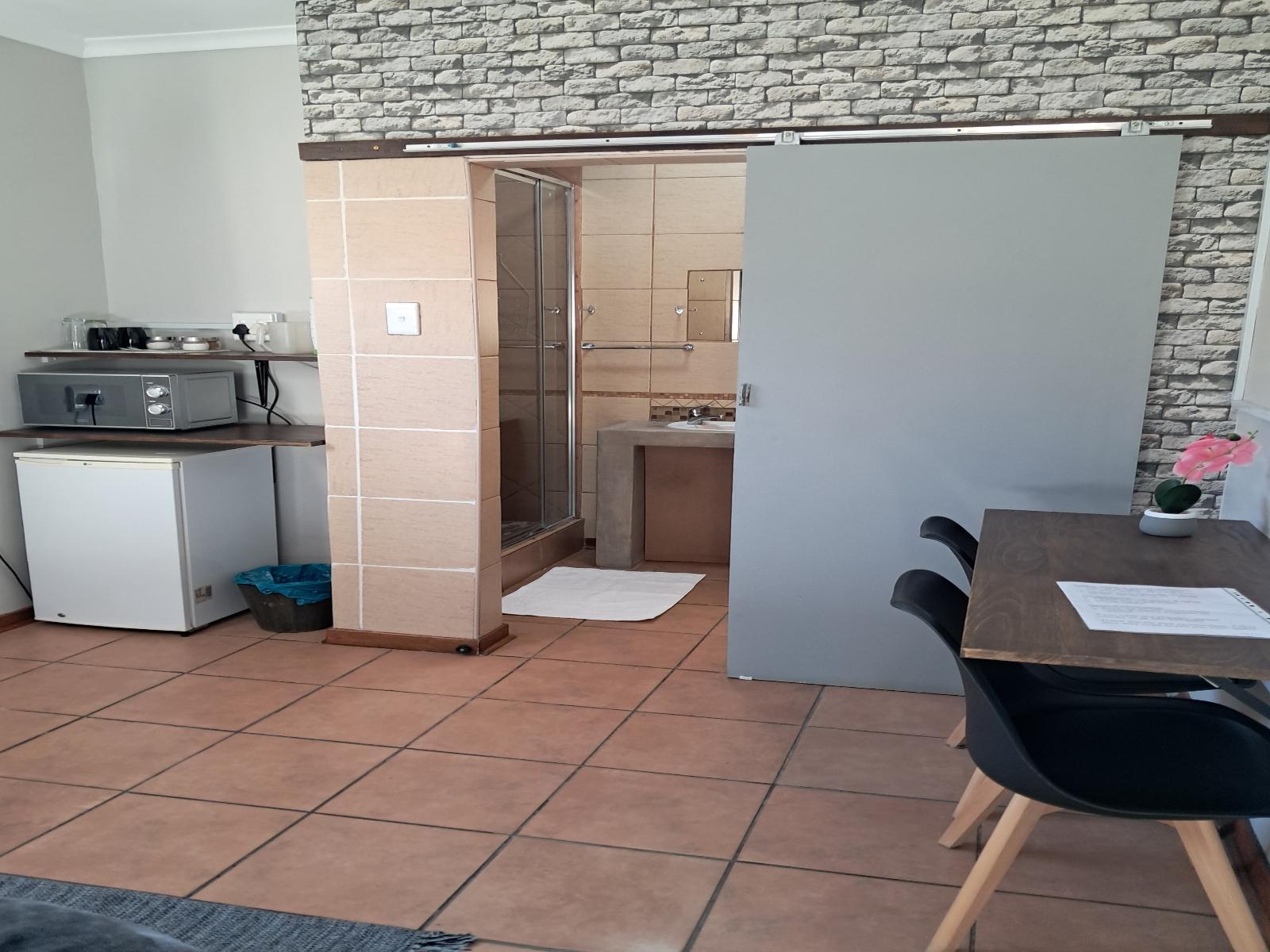 Room 1 — Photo of the whole room