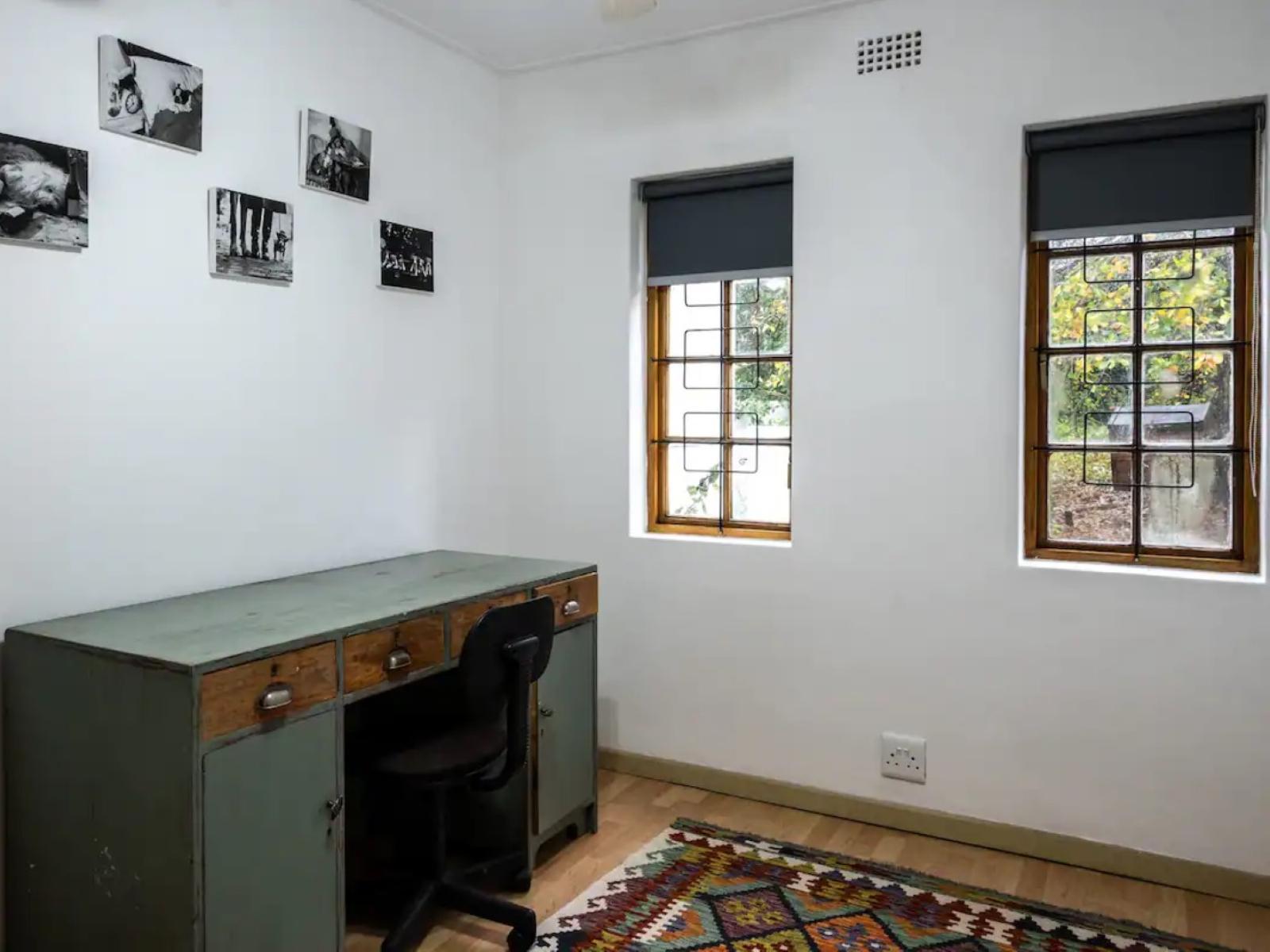 Room 1 — Photo of the whole room