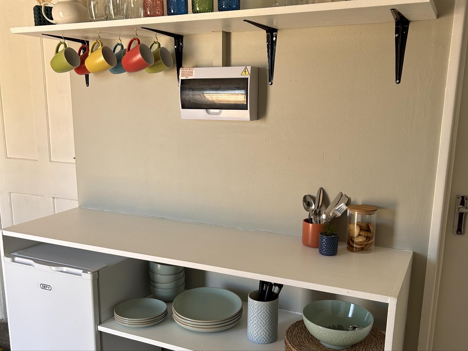 Room 1 — Kitchenette