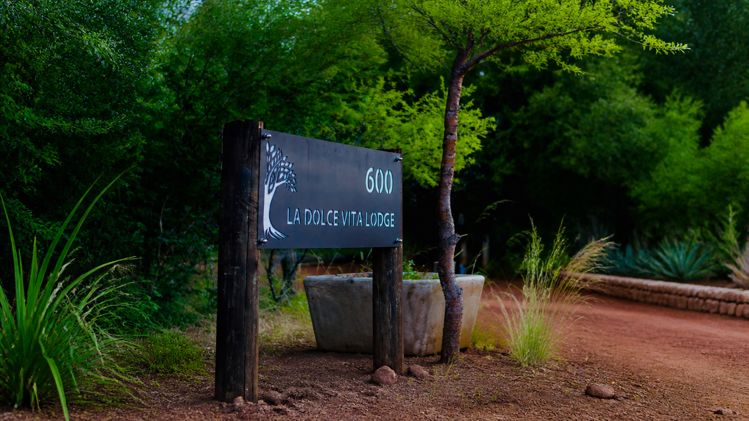 La Dolce Vita Lodge