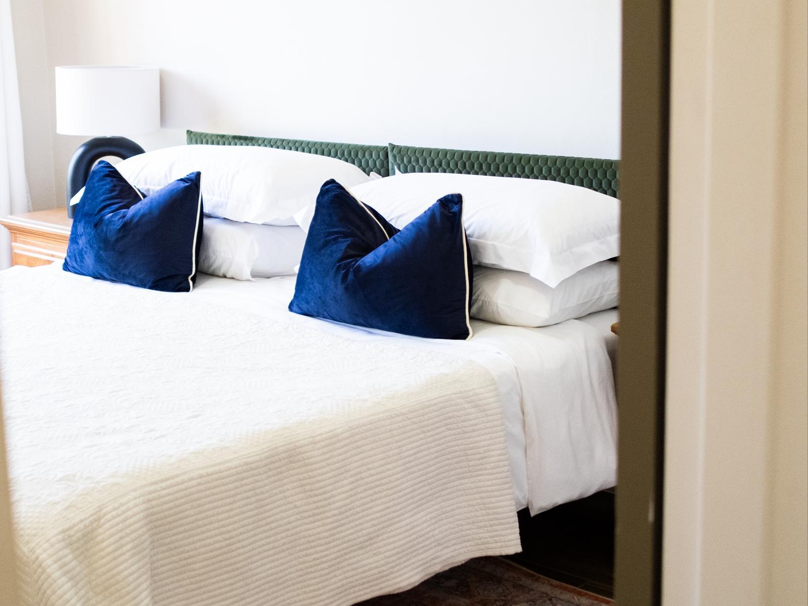 Room 5 — Bed