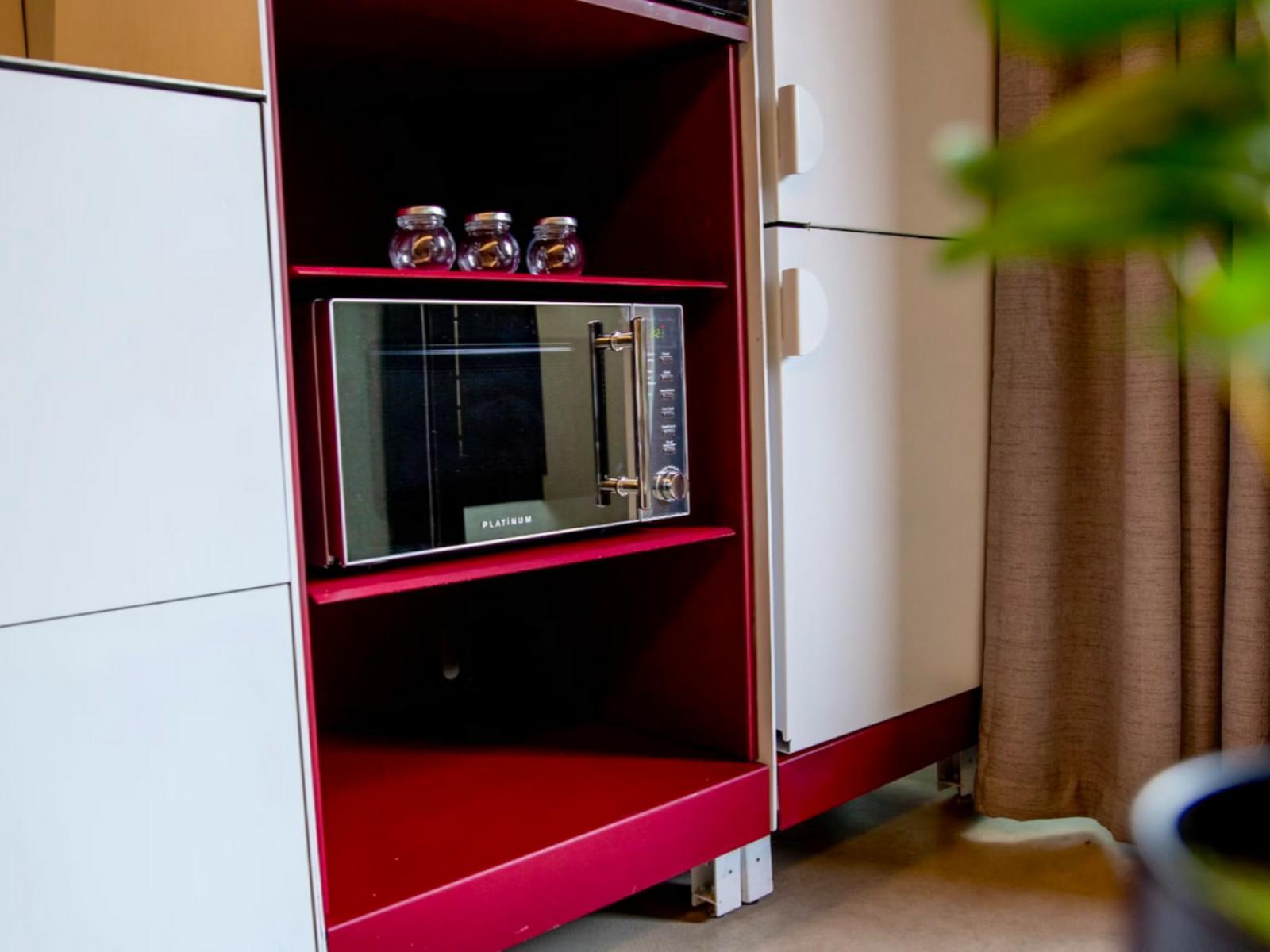 Room 1 — Kitchenette
