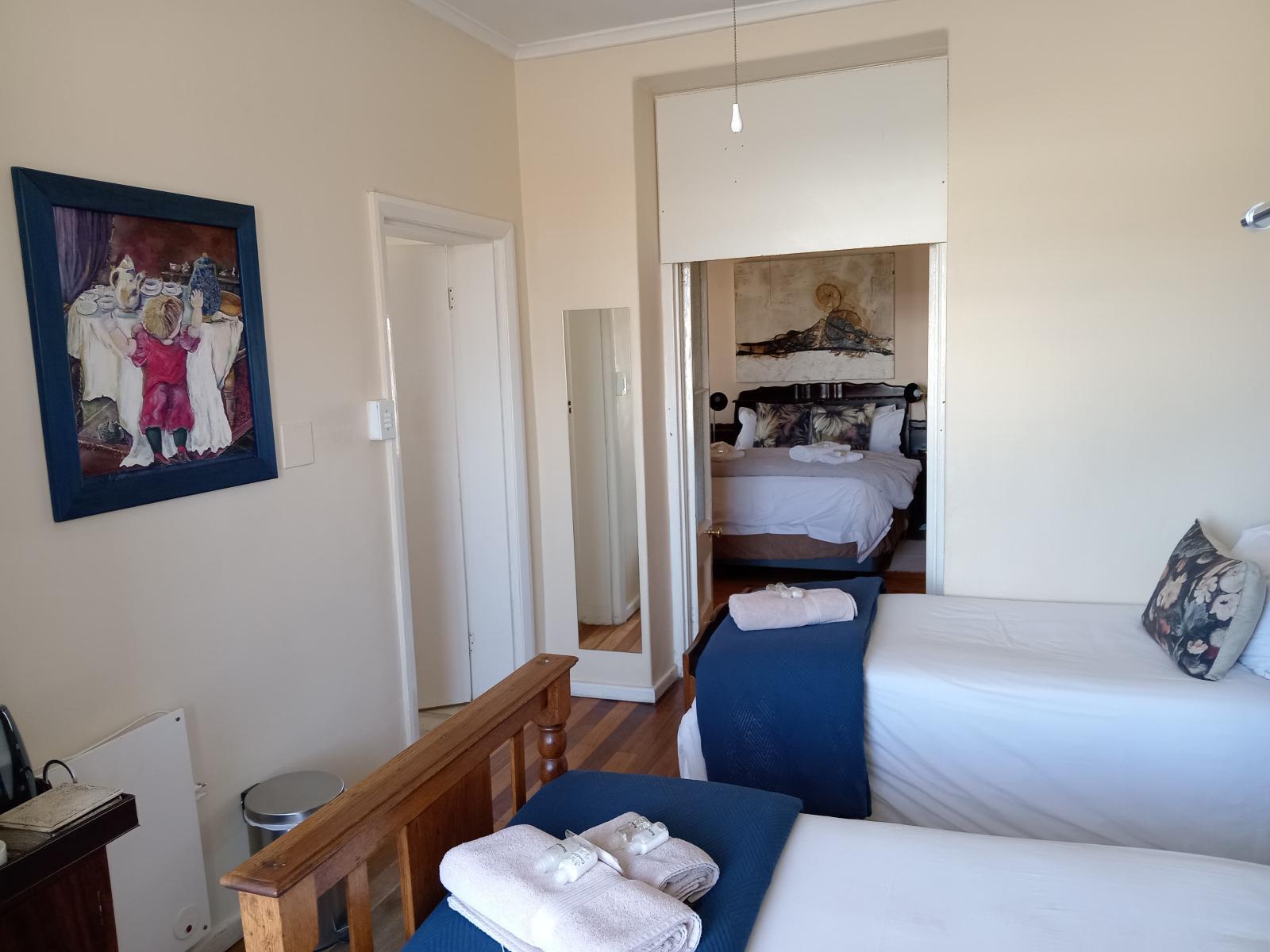 Room 2 — Photo of the whole room