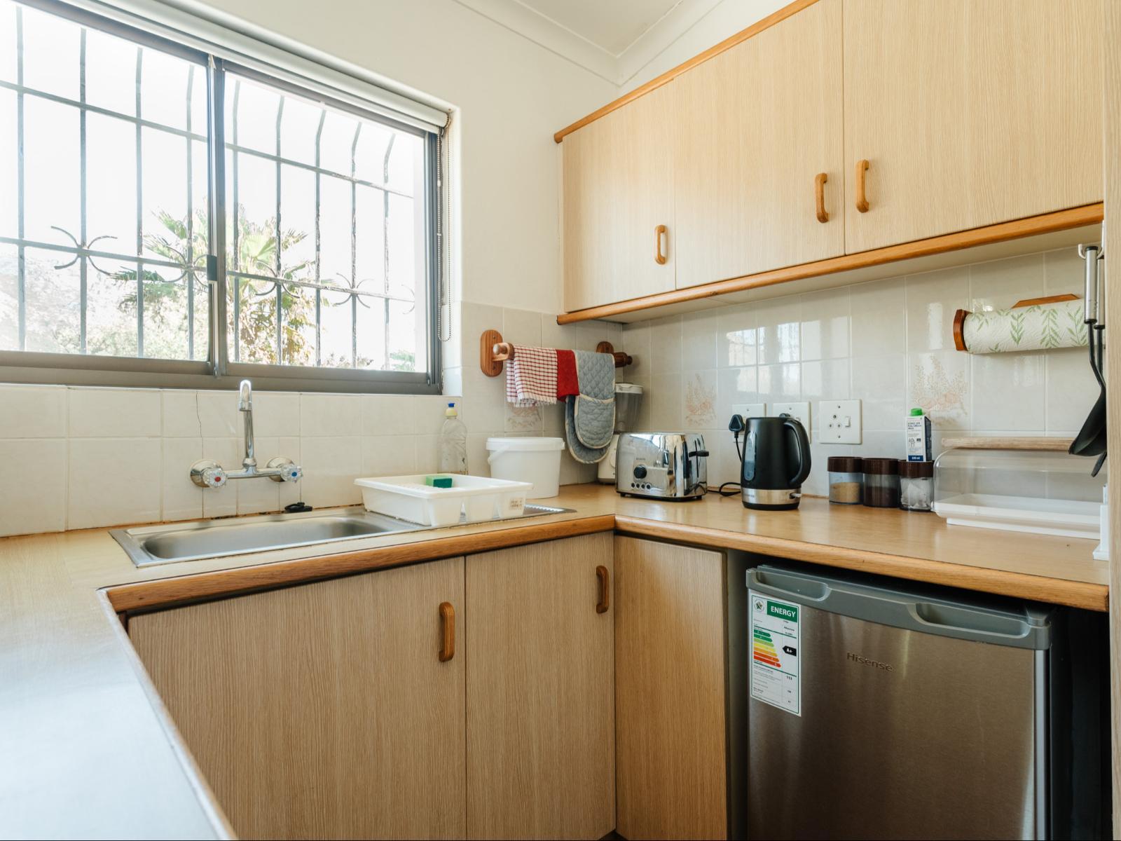 Room 1 — Kitchenette