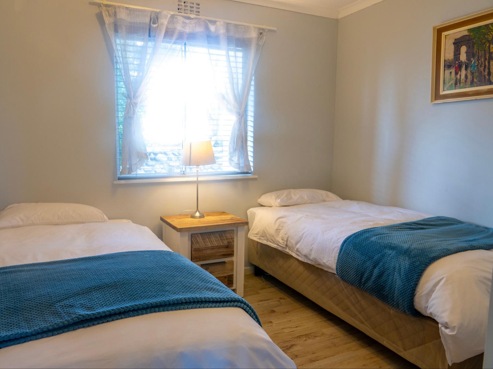 Room 1 — Photo of the whole room