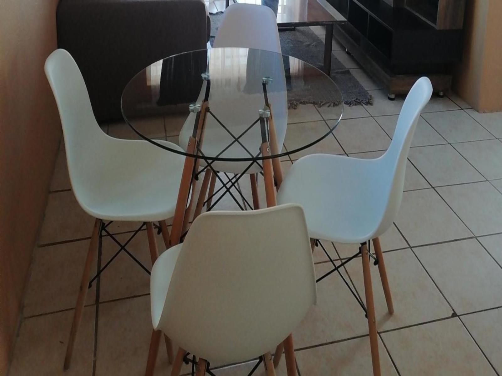 Room 2 — Seating area