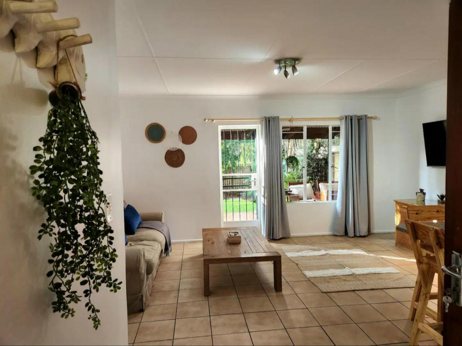 Room 1 — Photo of the whole room