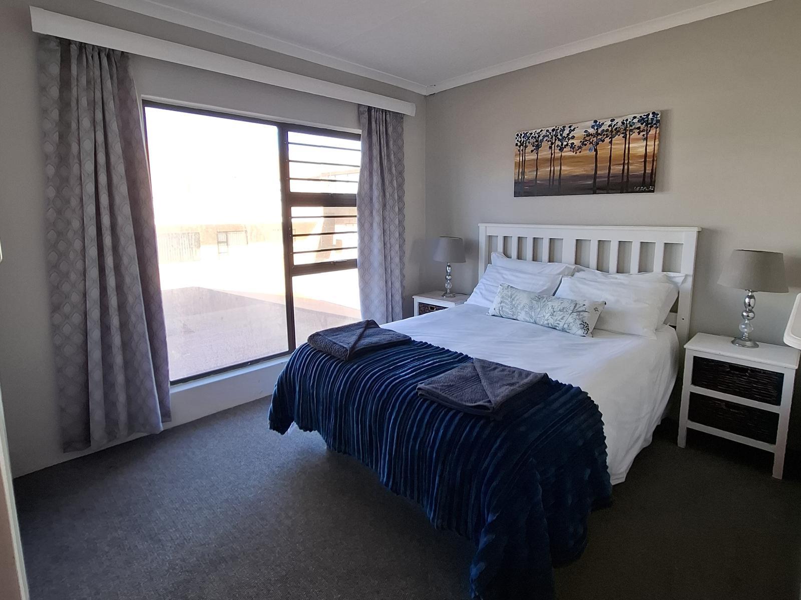 Room 10 — Photo of the whole room