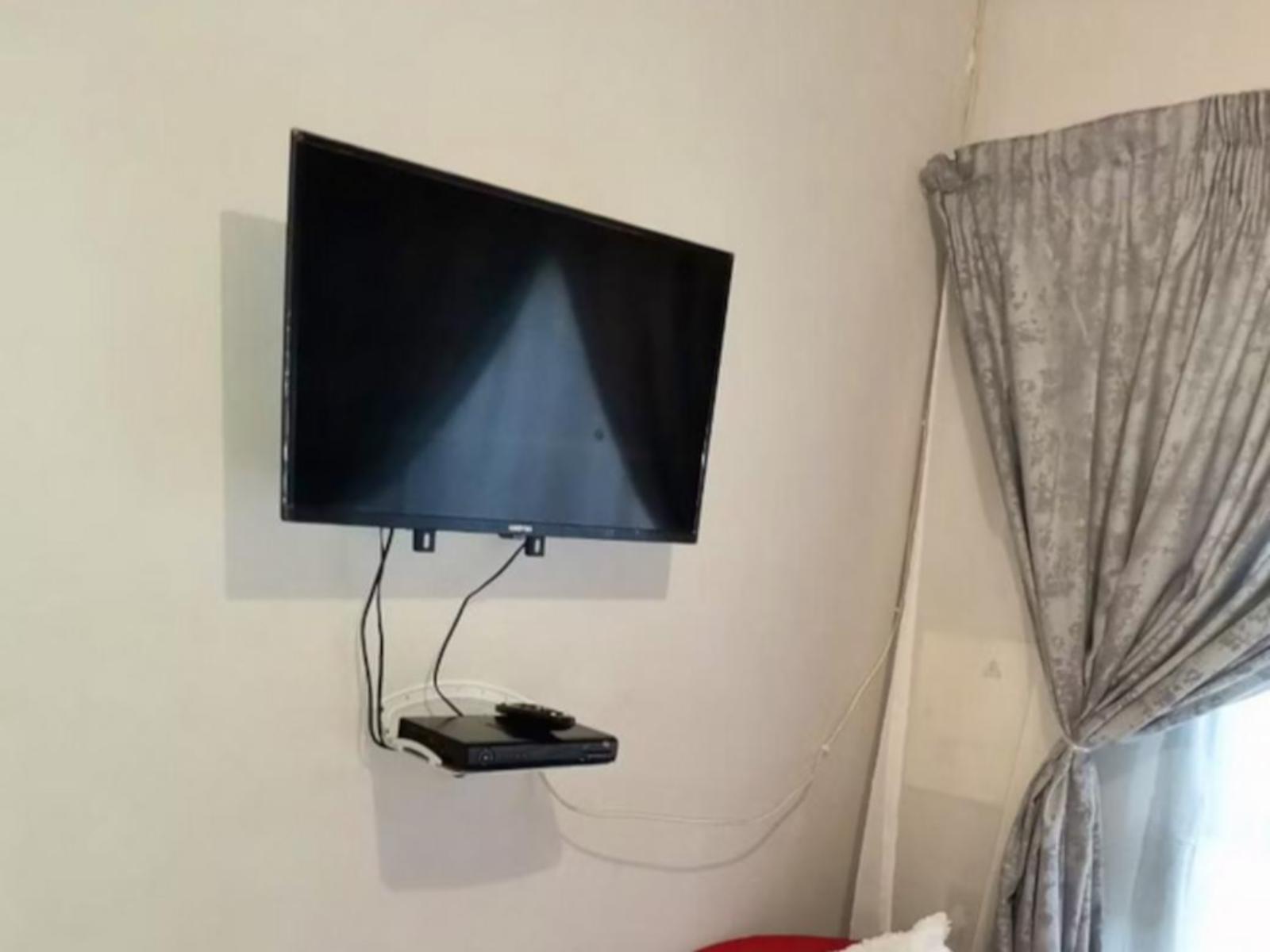 Room 1 — TV and multimedia
