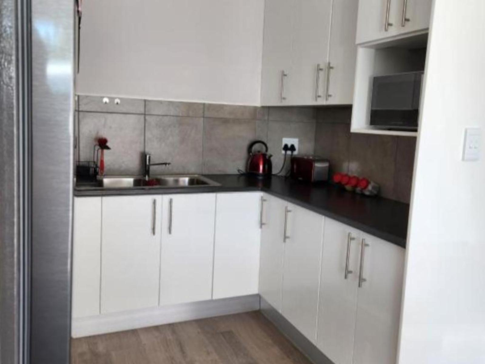 Room 1 — Kitchenette