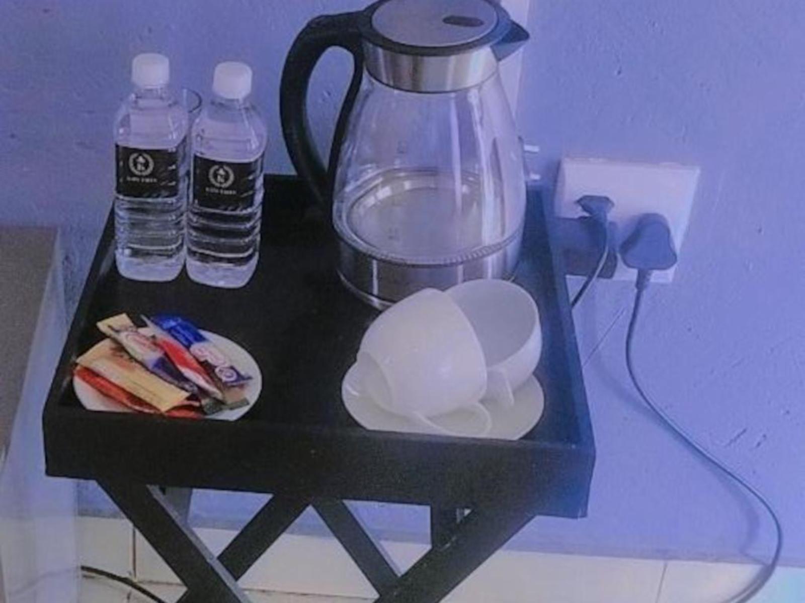 Room 1 — Coffee/tea facilities