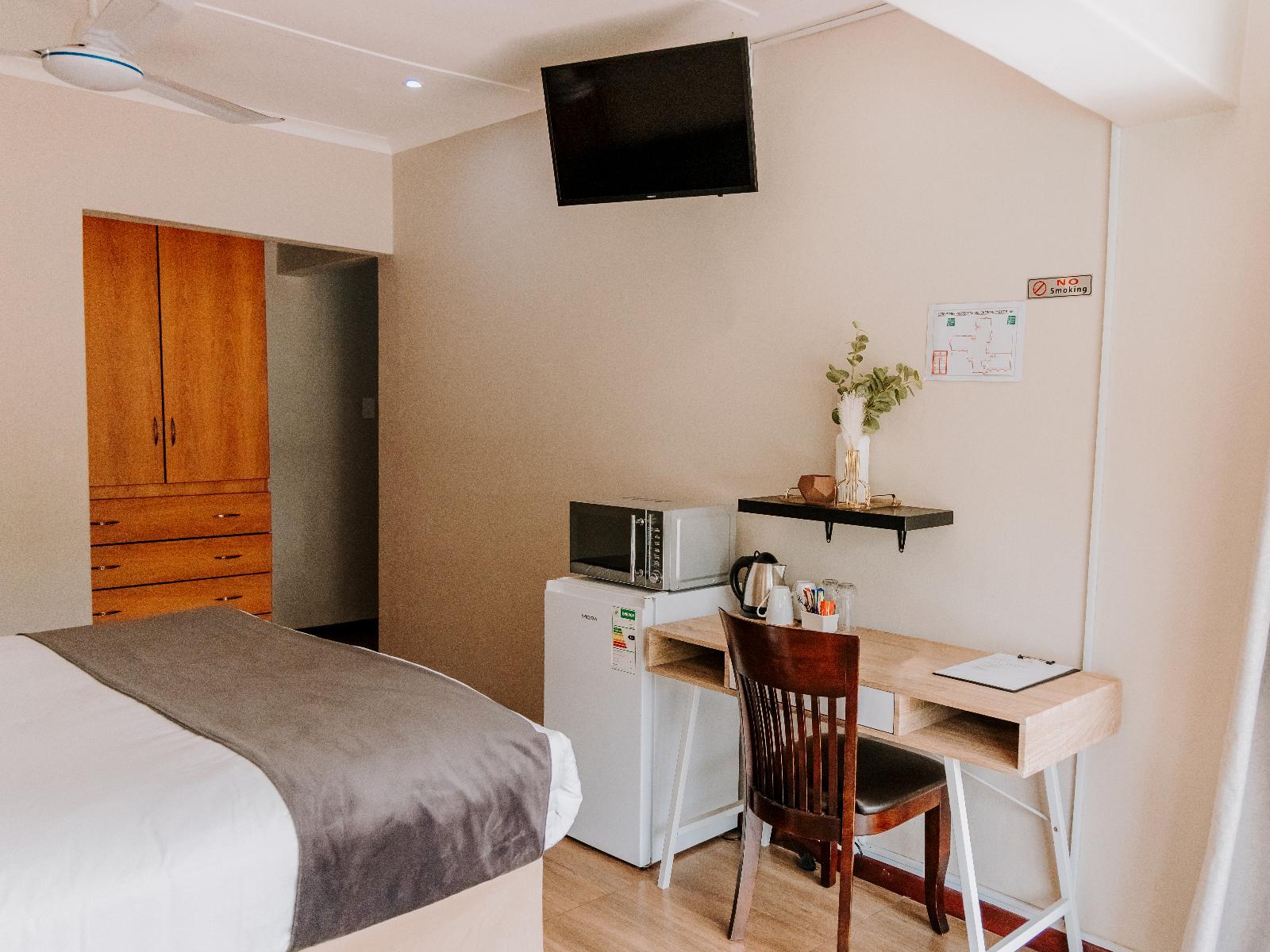 Room 2 — TV and multimedia