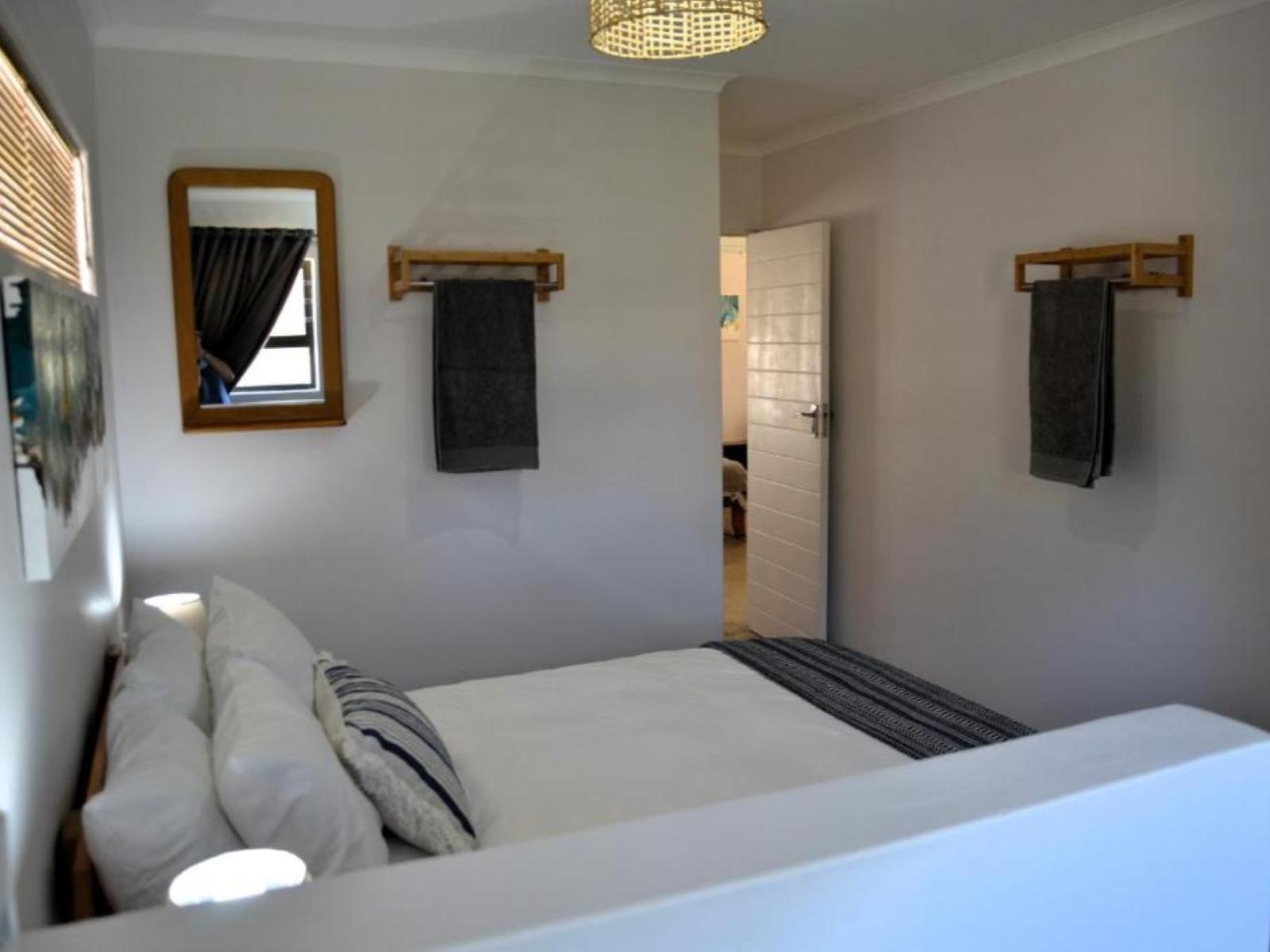 Room 1 — Photo of the whole room