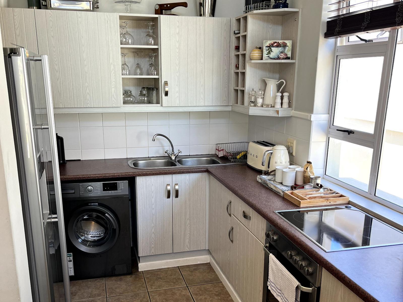 Room 1 — Kitchenette