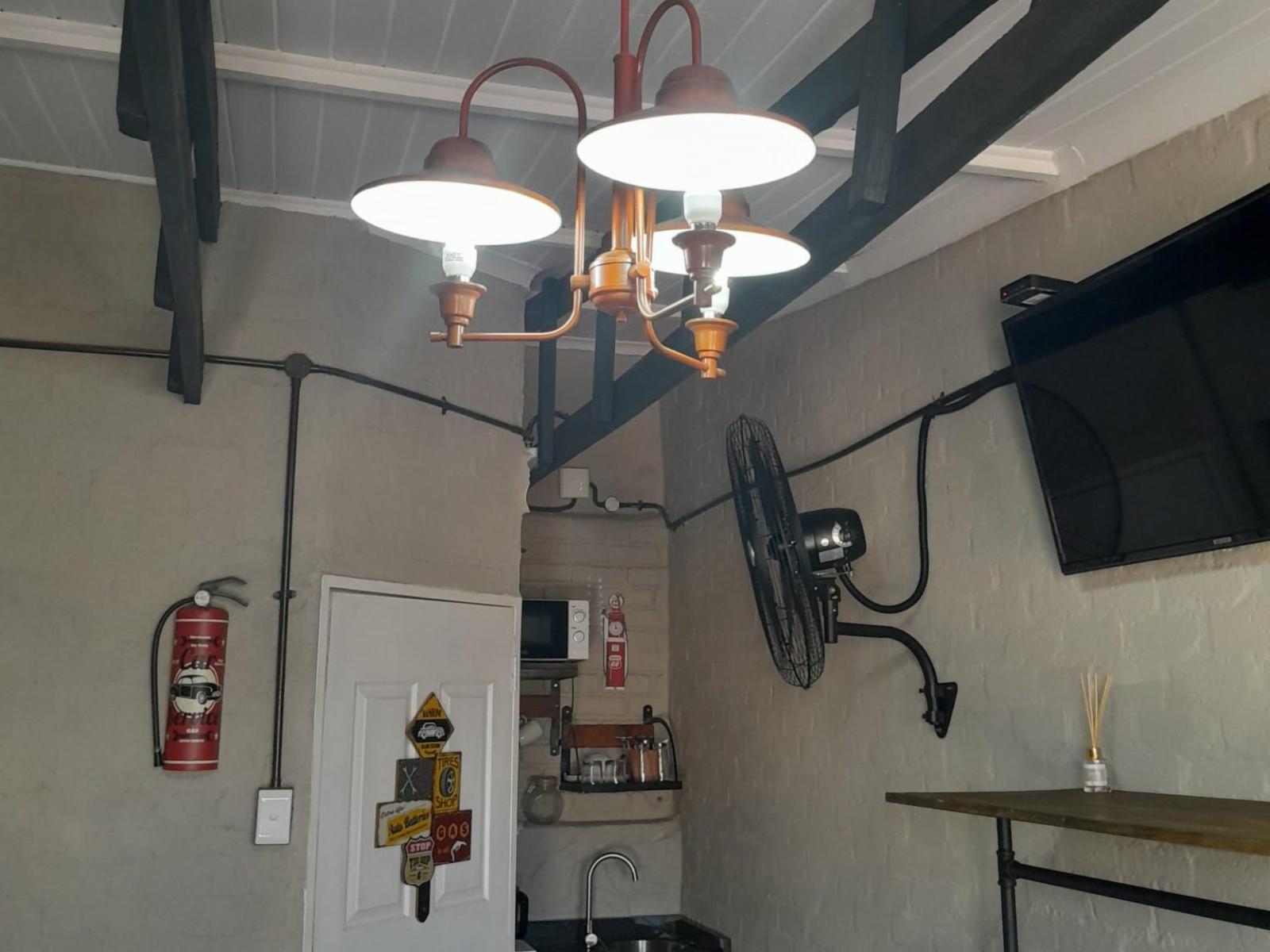 Room 1 — TV and multimedia
