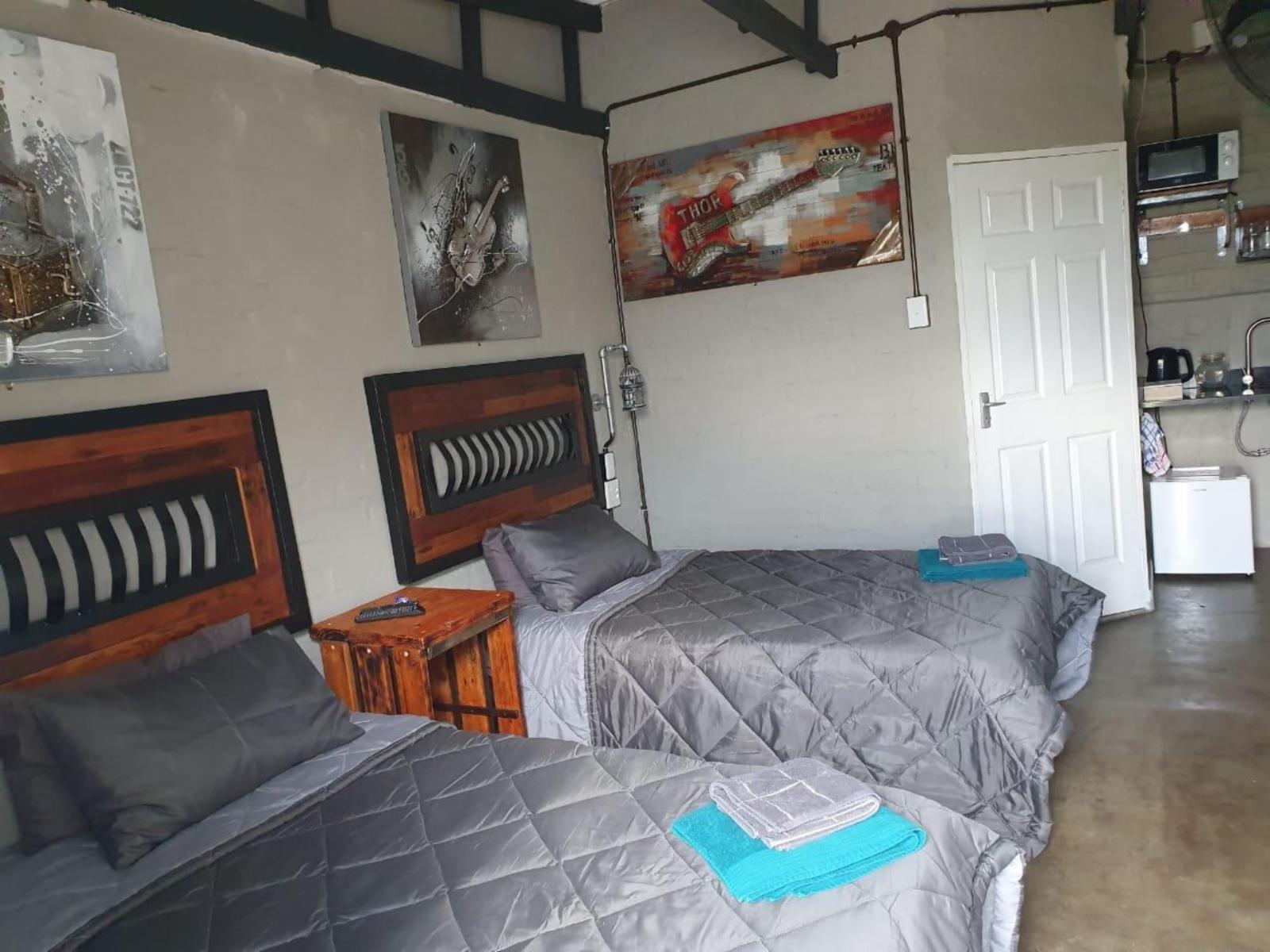 Room 1 — Photo of the whole room