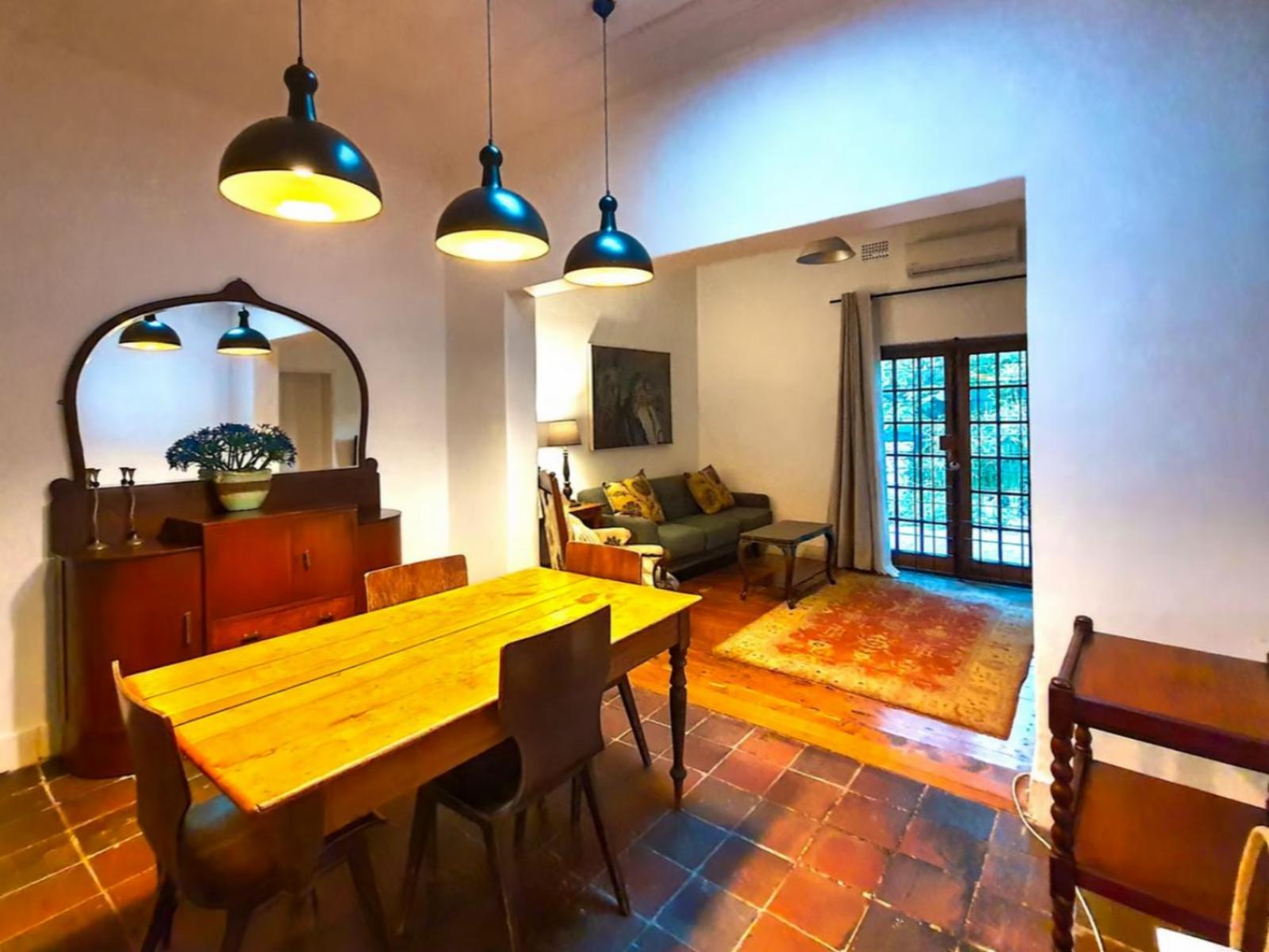 Room 4 — Seating area