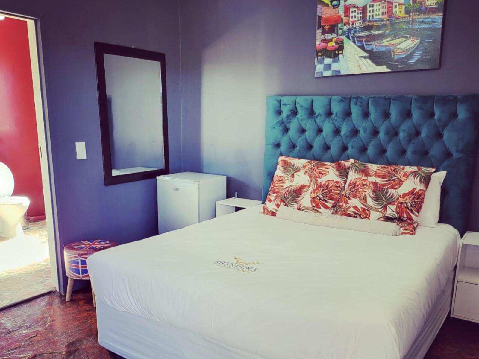 Room 1 — Photo of the whole room