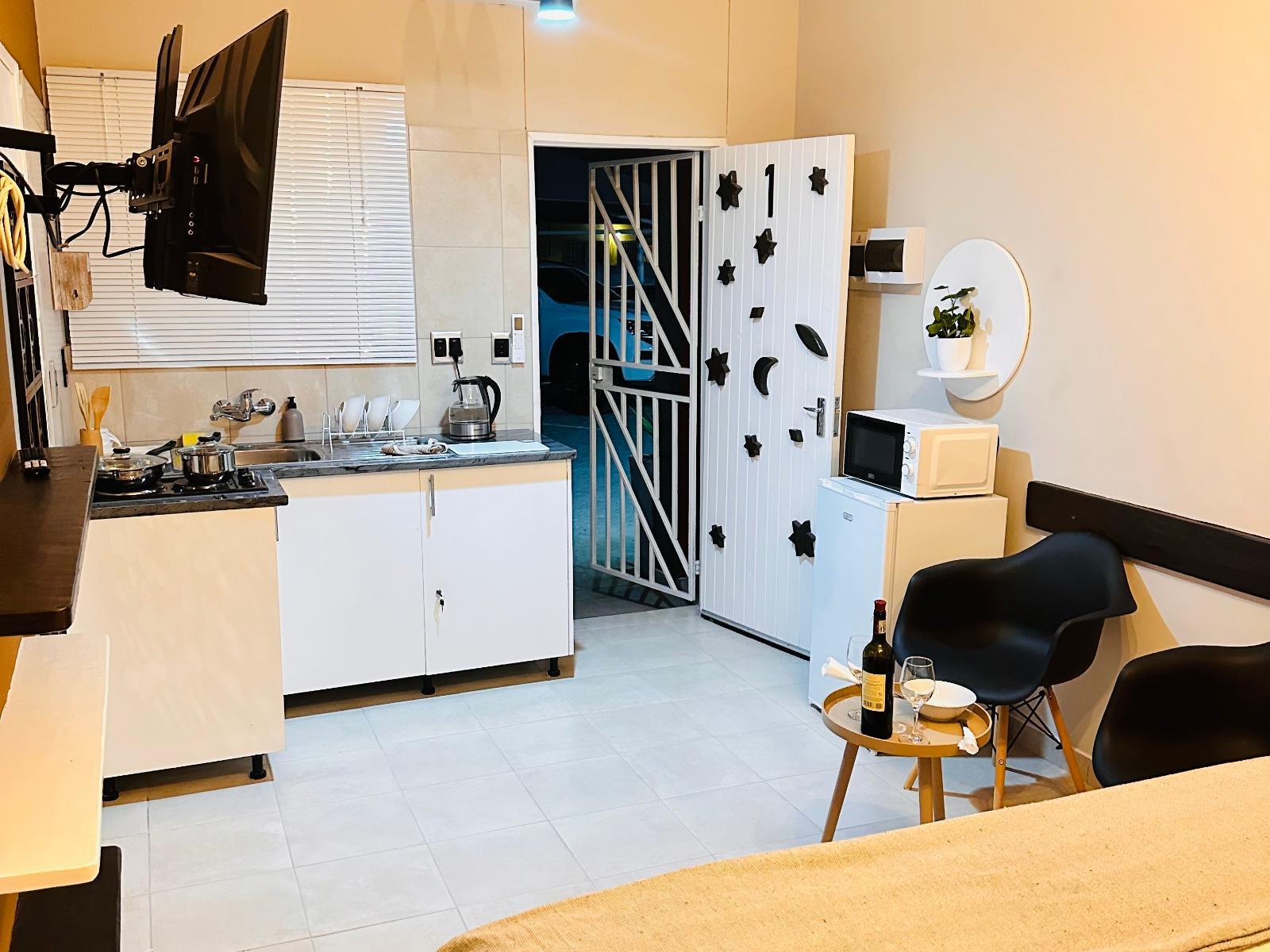 Room 1 — Kitchenette