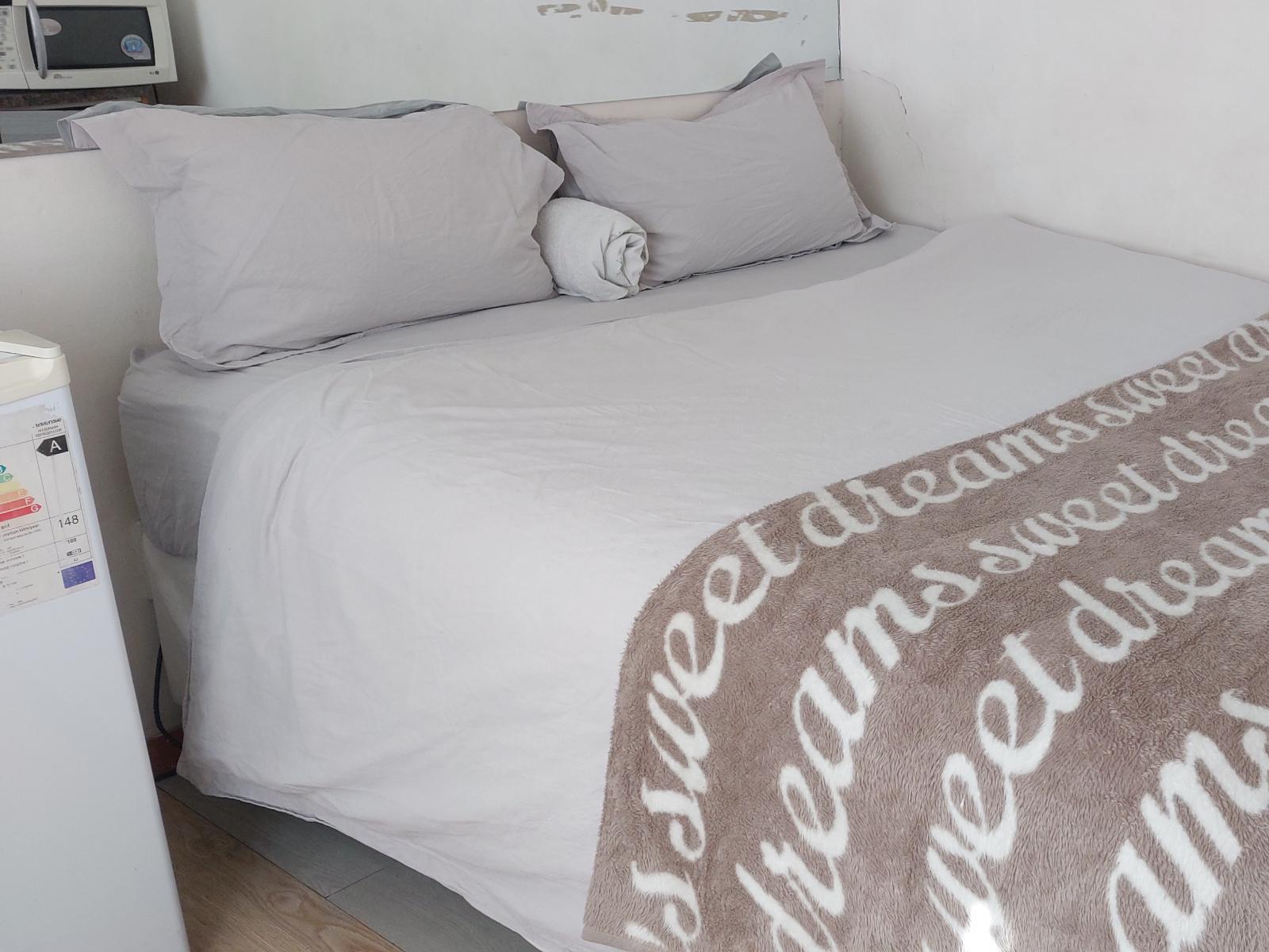 Room 1 — Bed