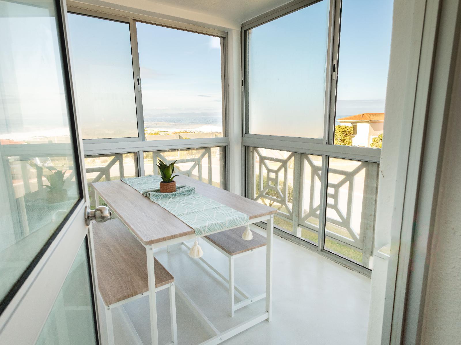 Room 1 — Balcony/Terrace