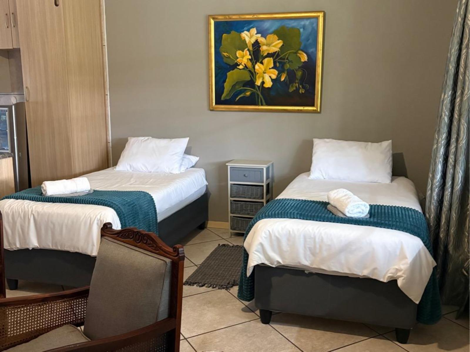 Room 1 — Communal lounge/ TV room