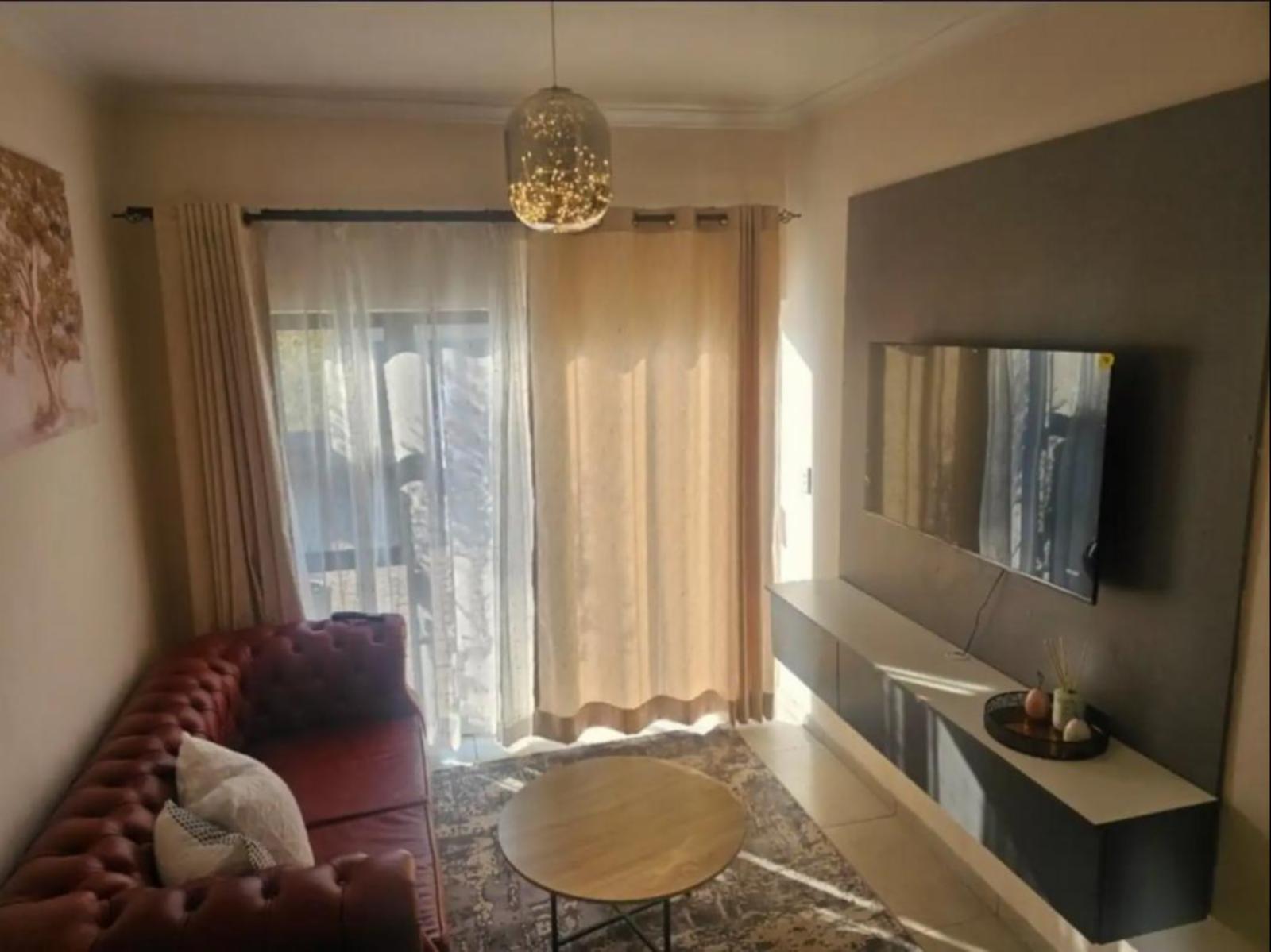 Room 1 — TV and multimedia