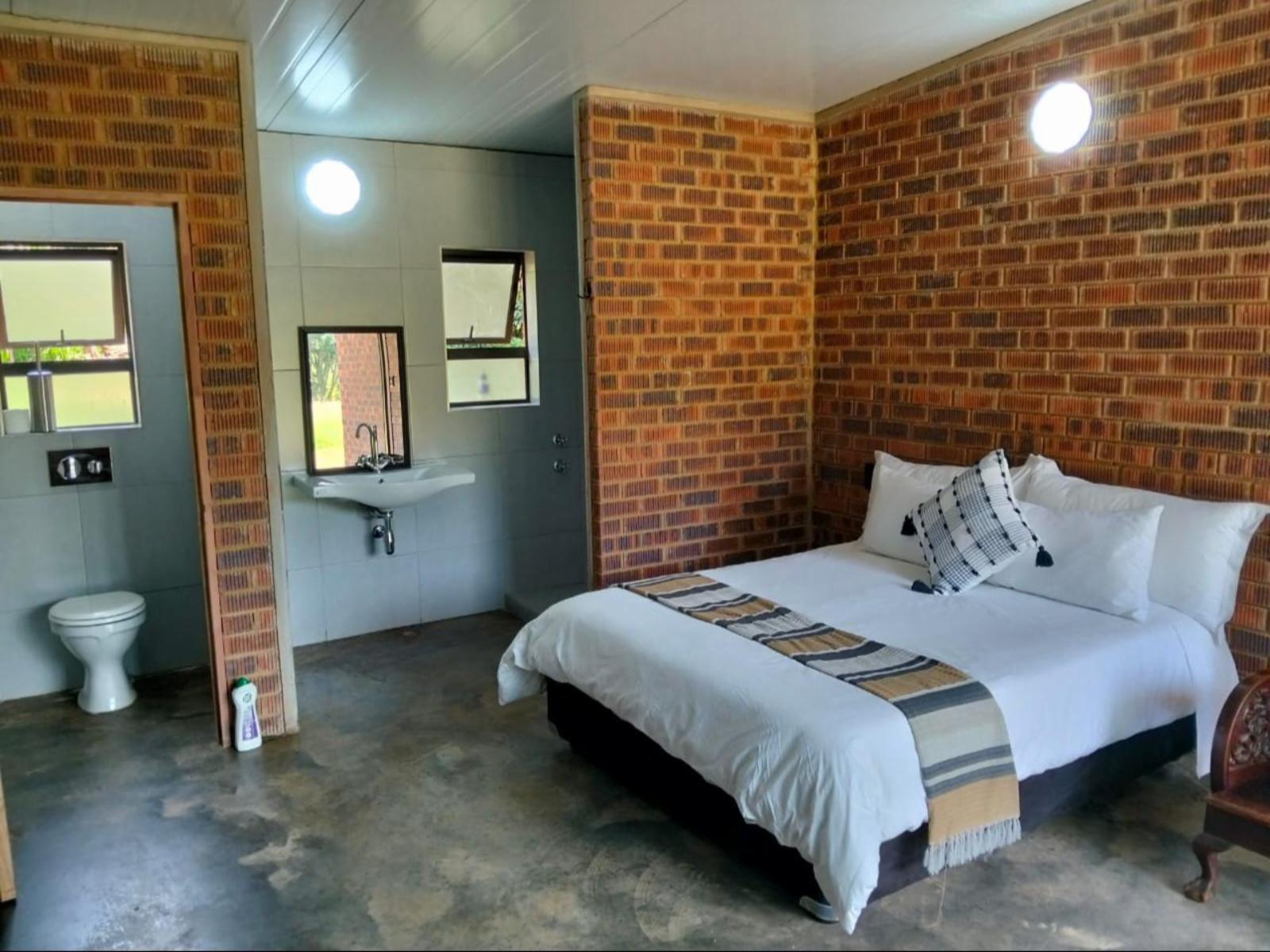 Room 3 — Photo of the whole room