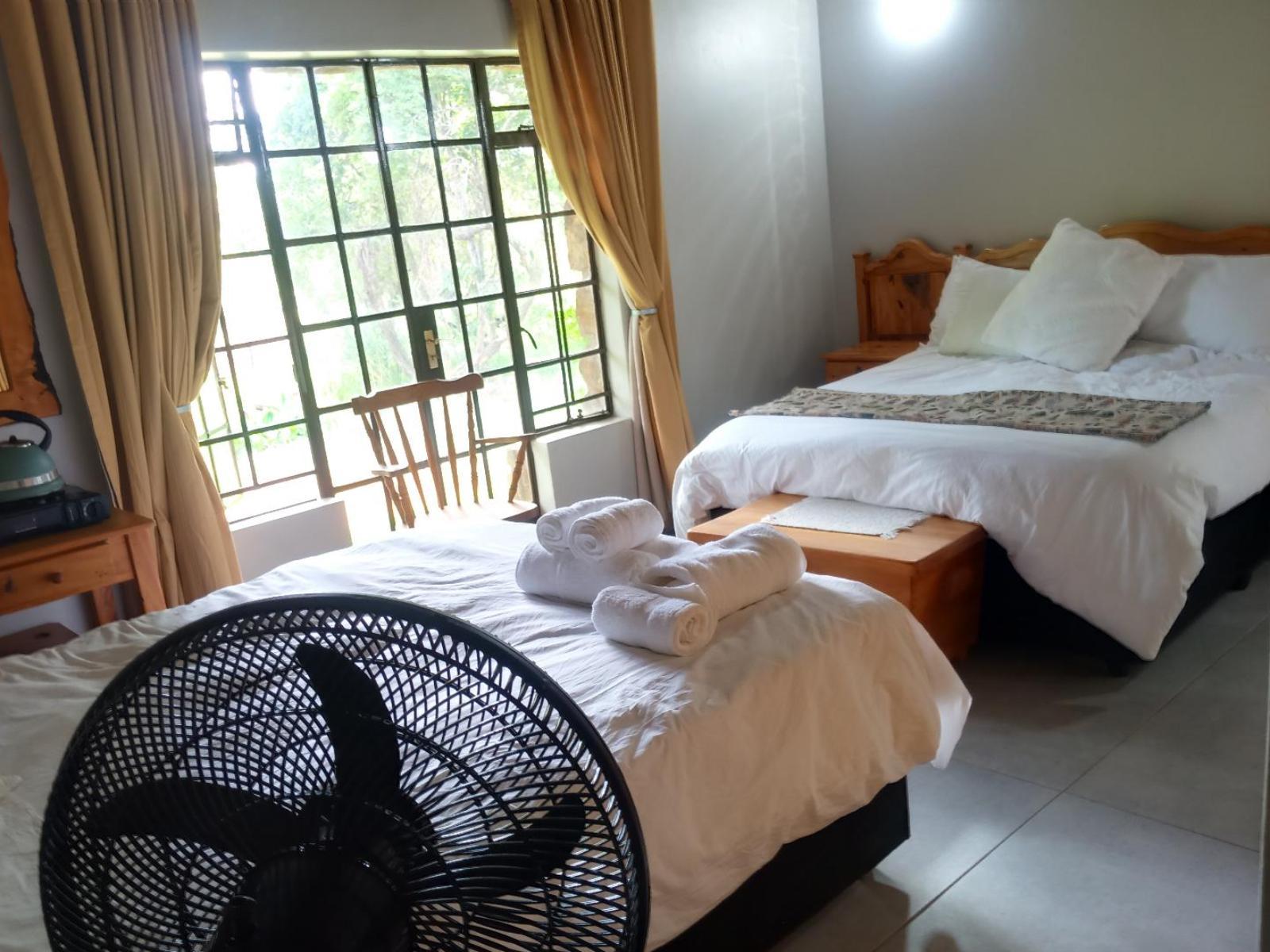 Room 2 — Photo of the whole room