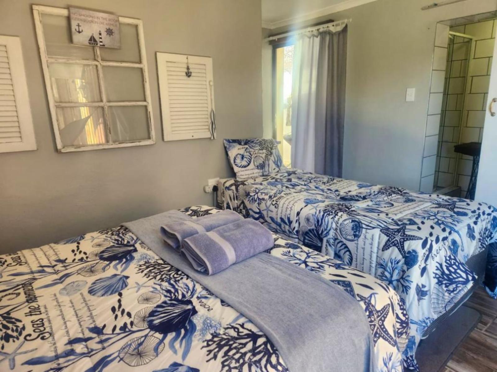 Room 1 — Photo of the whole room