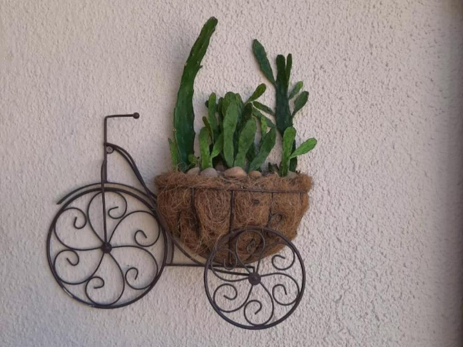 Decorative detail