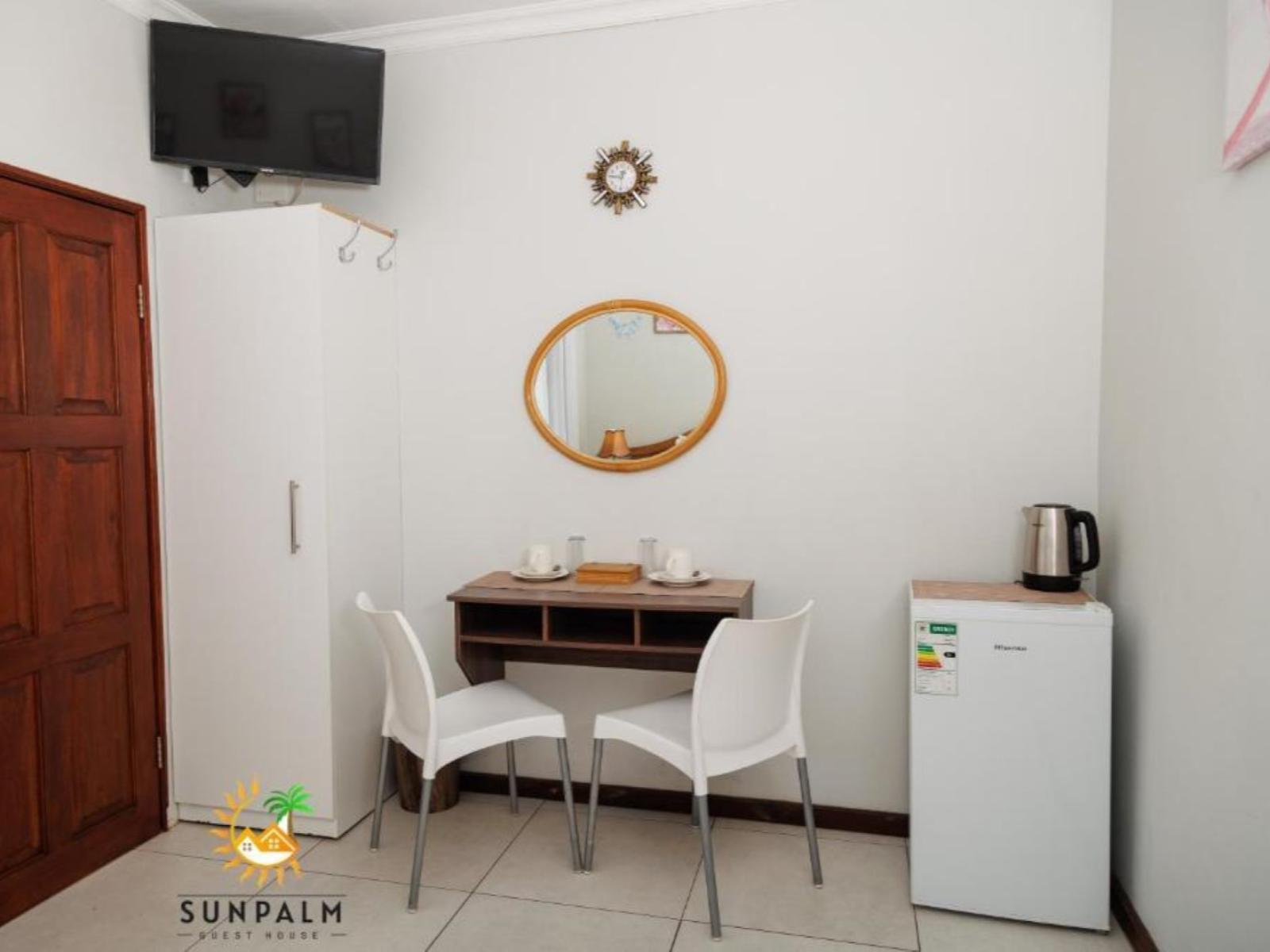 Room 6 — Coffee/tea facilities