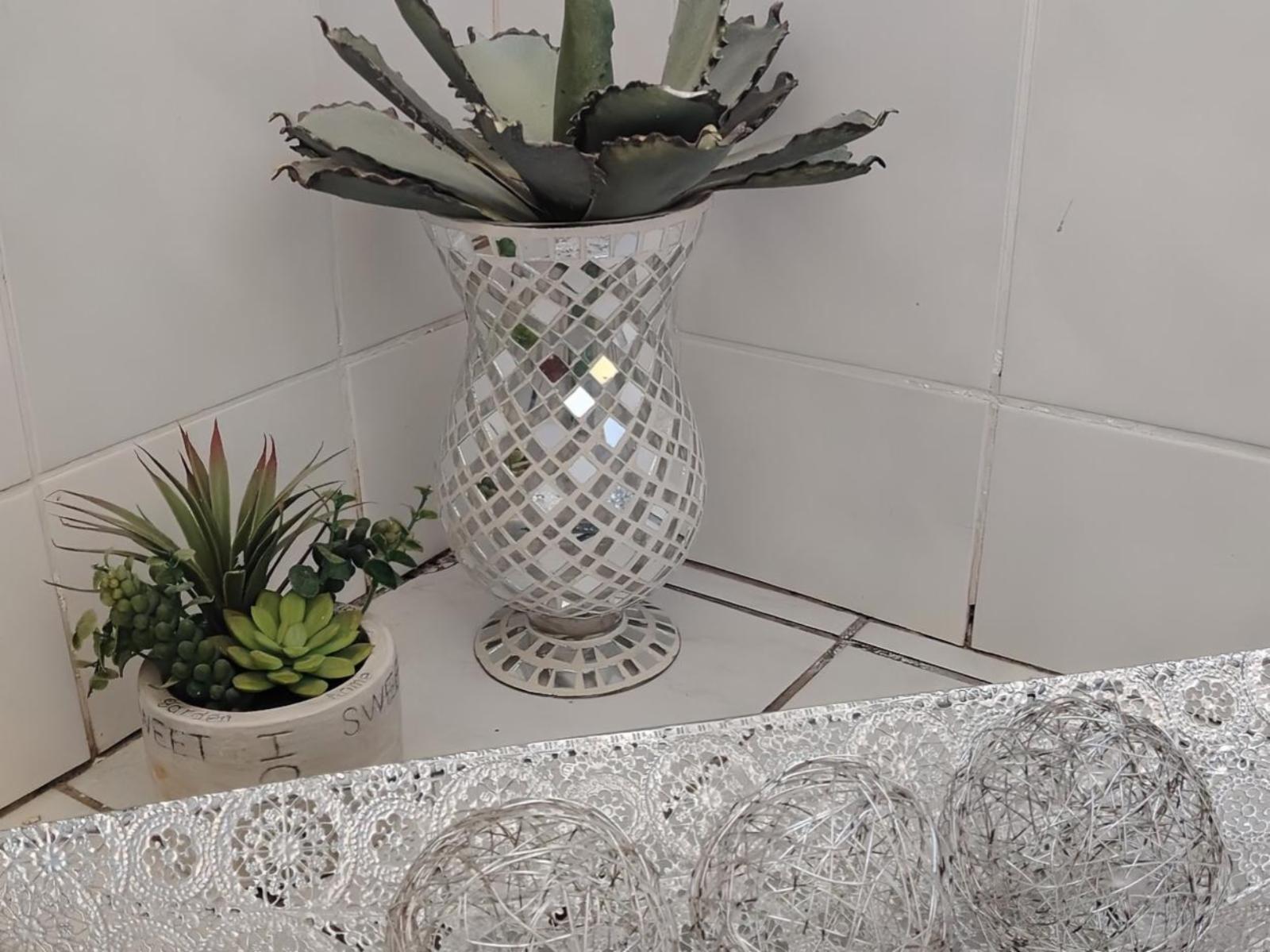 Decorative detail