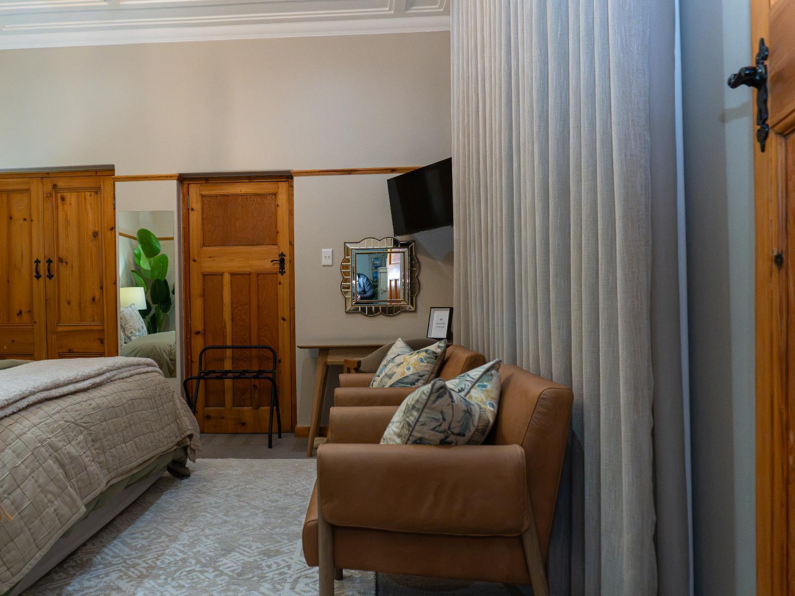 Room 1 — Seating area
