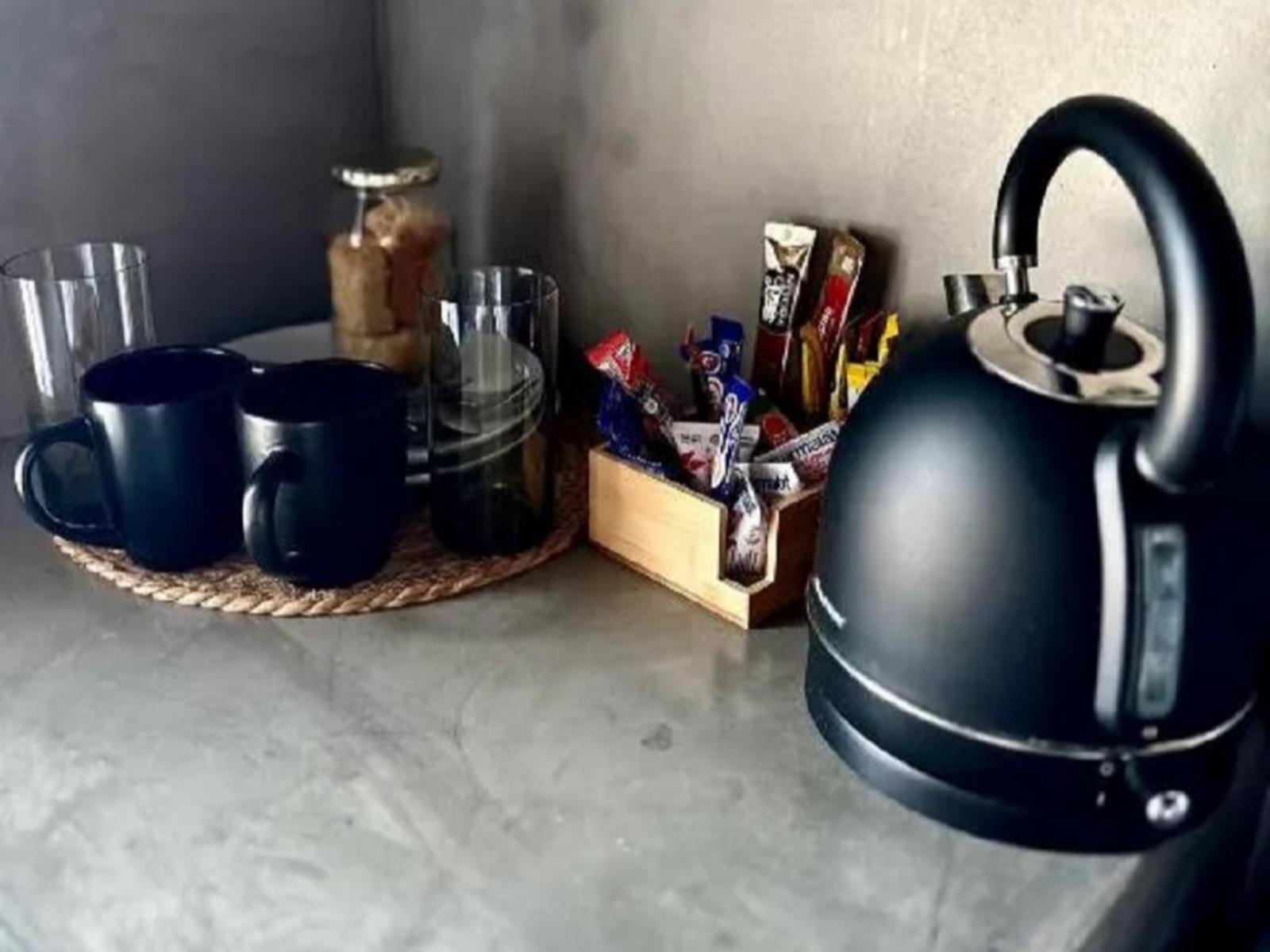 Room 1 — Coffee/tea facilities