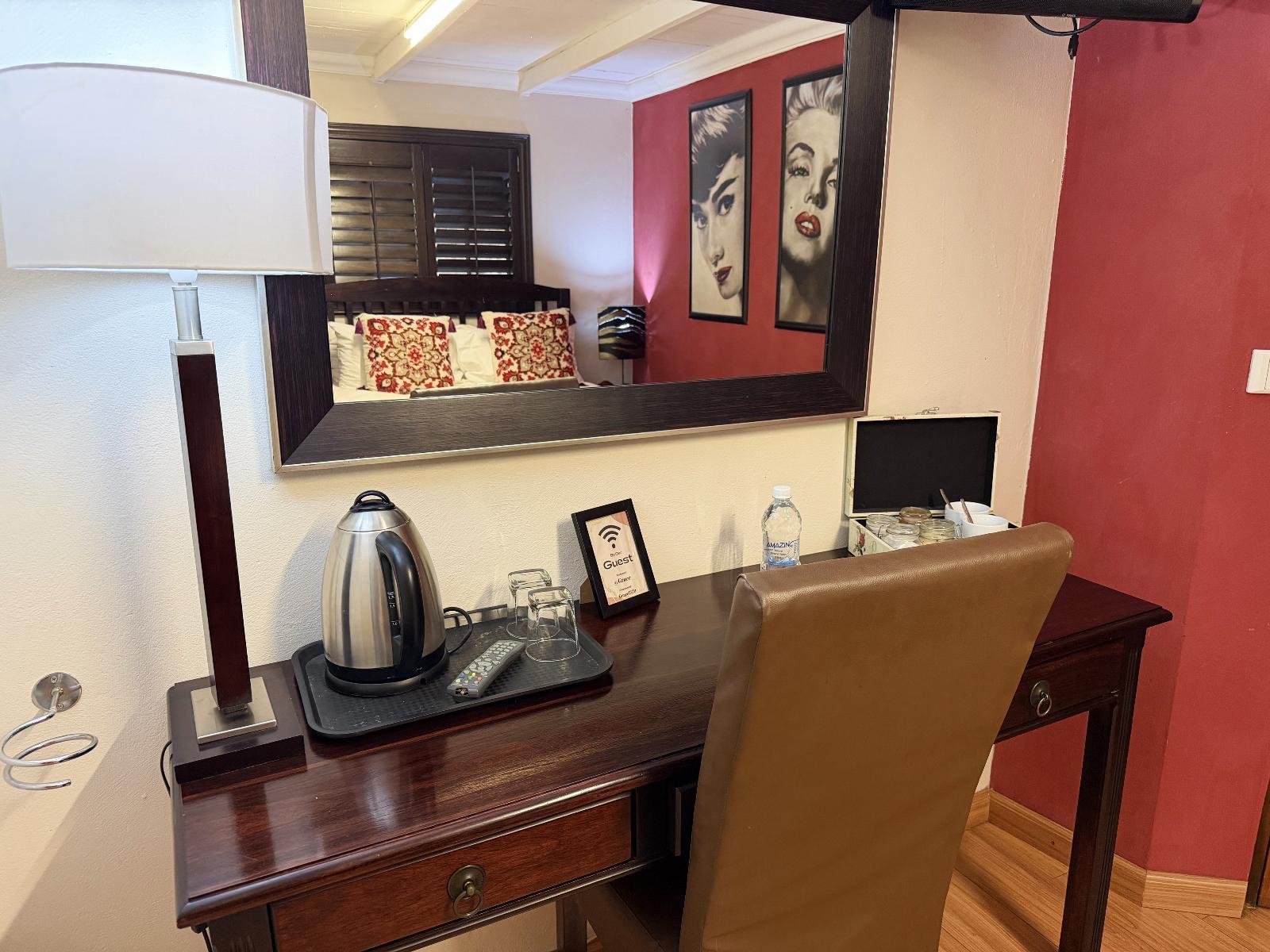 Room 1 — Coffee/tea facilities