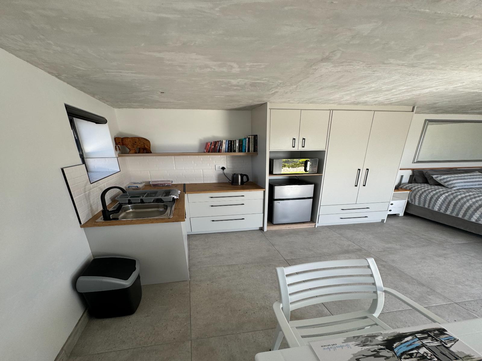 Room 1 — Breakfast area