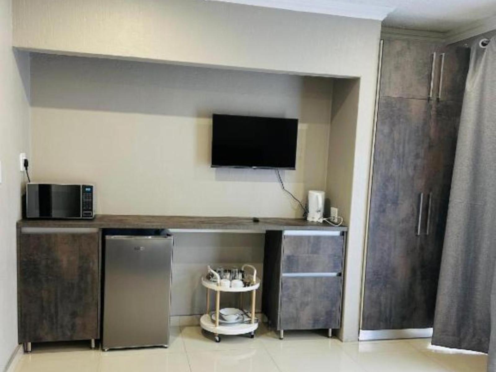 Room 1 — TV and multimedia