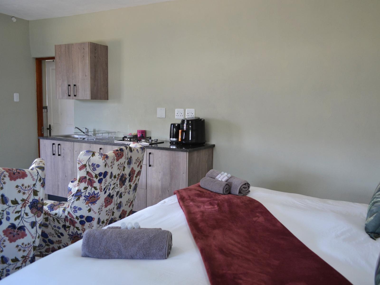 Room 1 — Photo of the whole room
