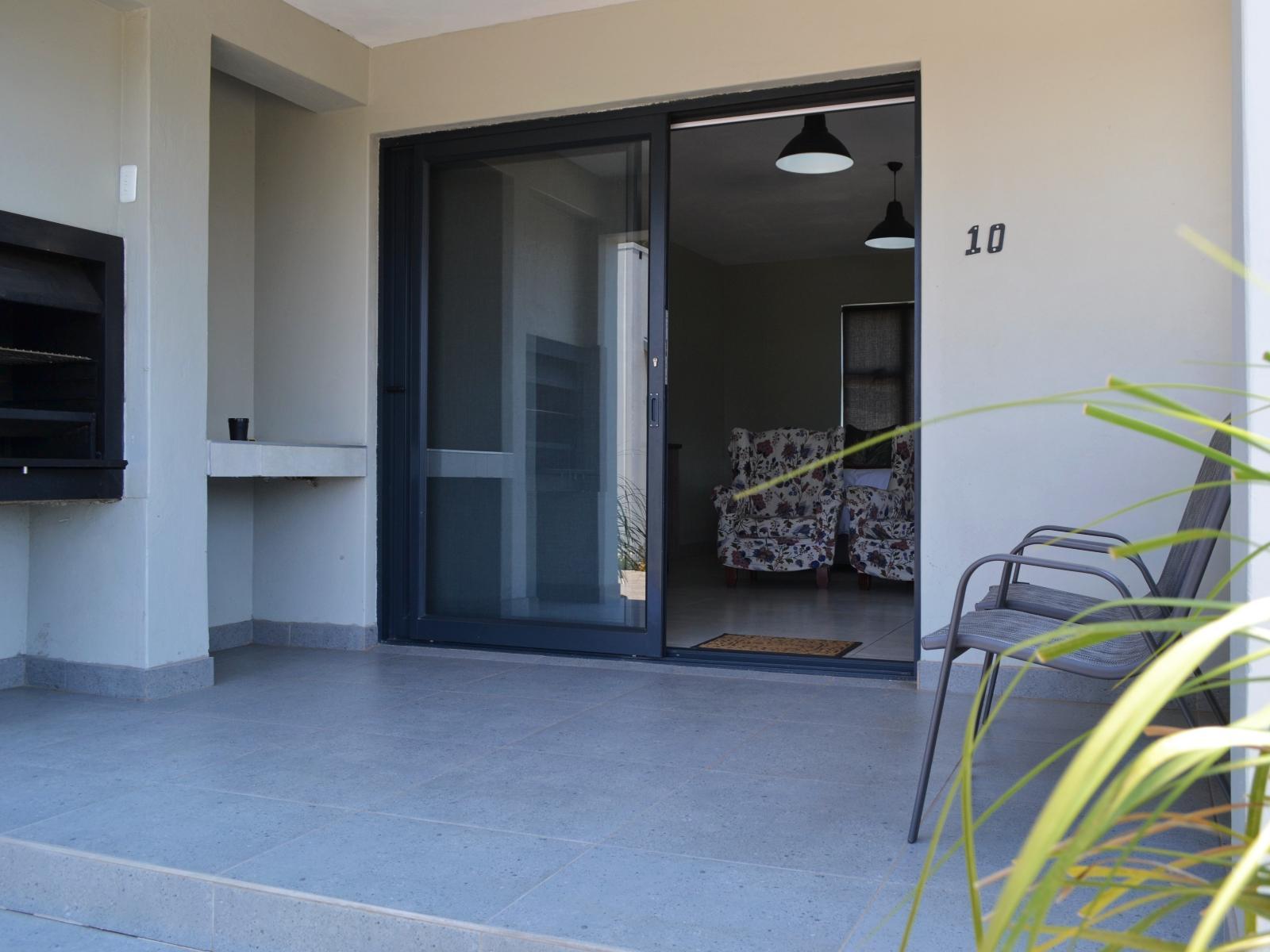 Room 1 — Balcony/Terrace