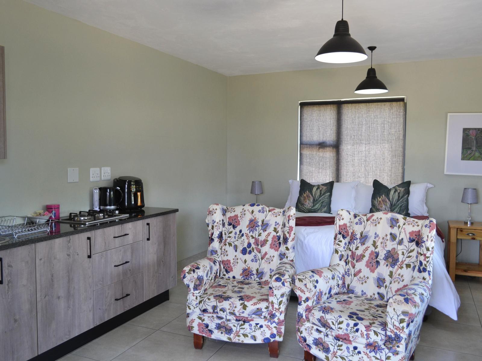 Room 1 — Photo of the whole room