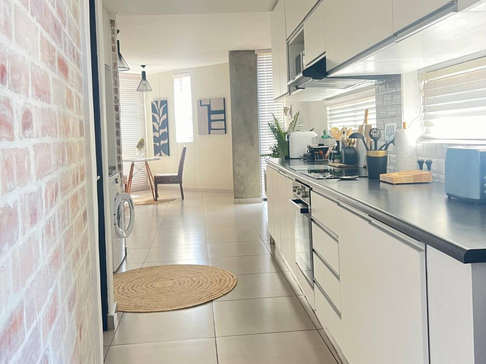 Room 2 — Kitchenette