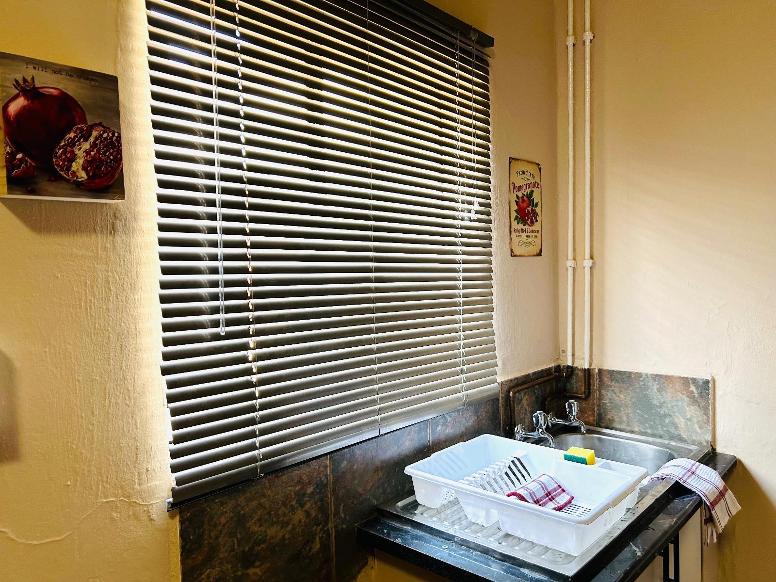 Room 1 — Kitchenette