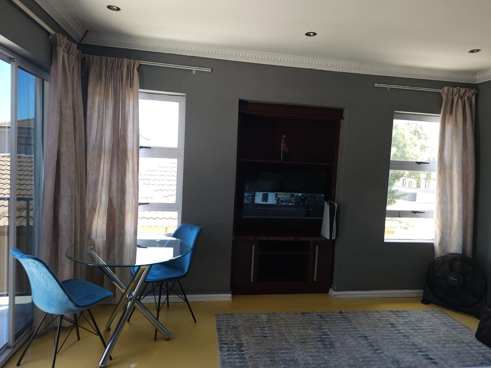 Room 1 — Photo of the whole room