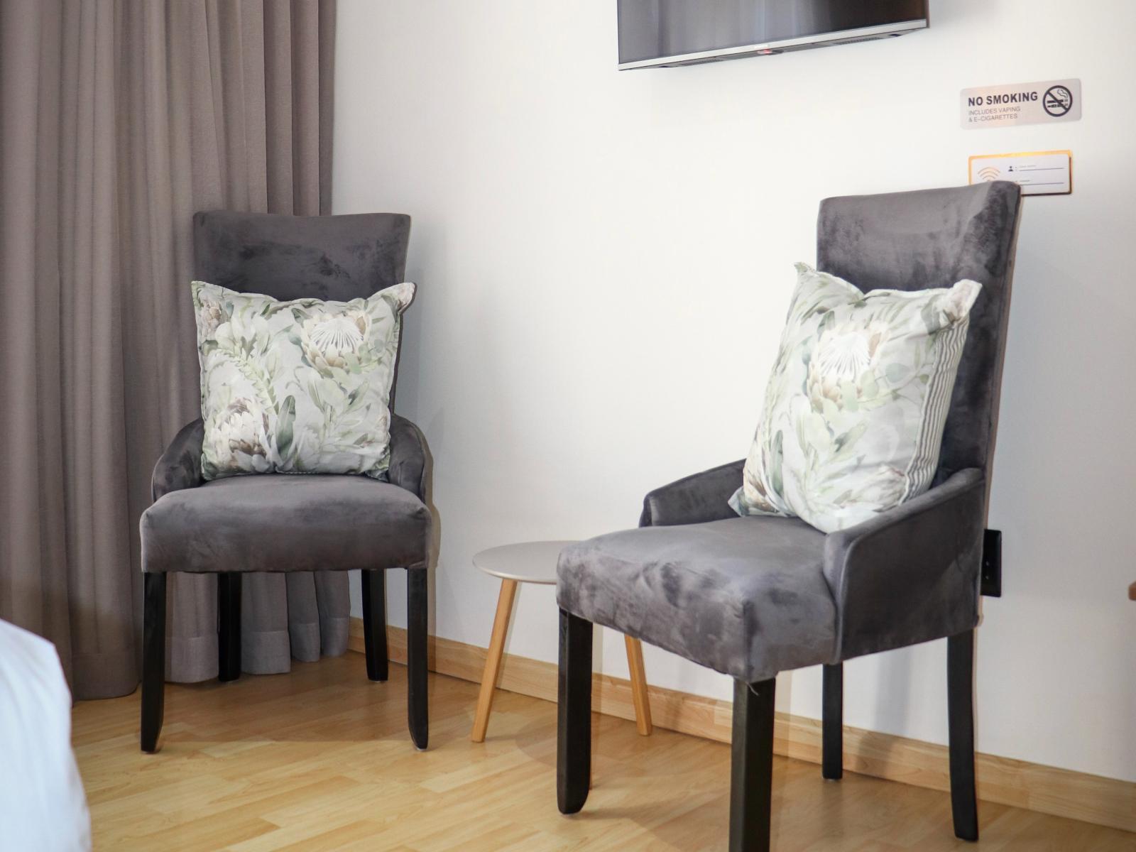 Room 2 — Seating area