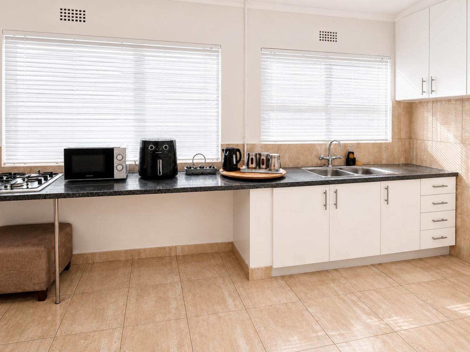 Room 16 — Dining area