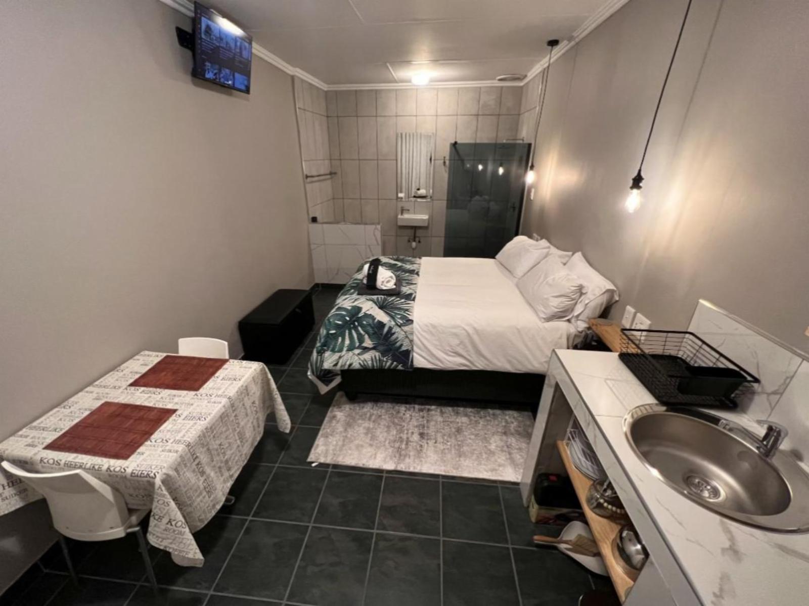 Room 1 — TV and multimedia